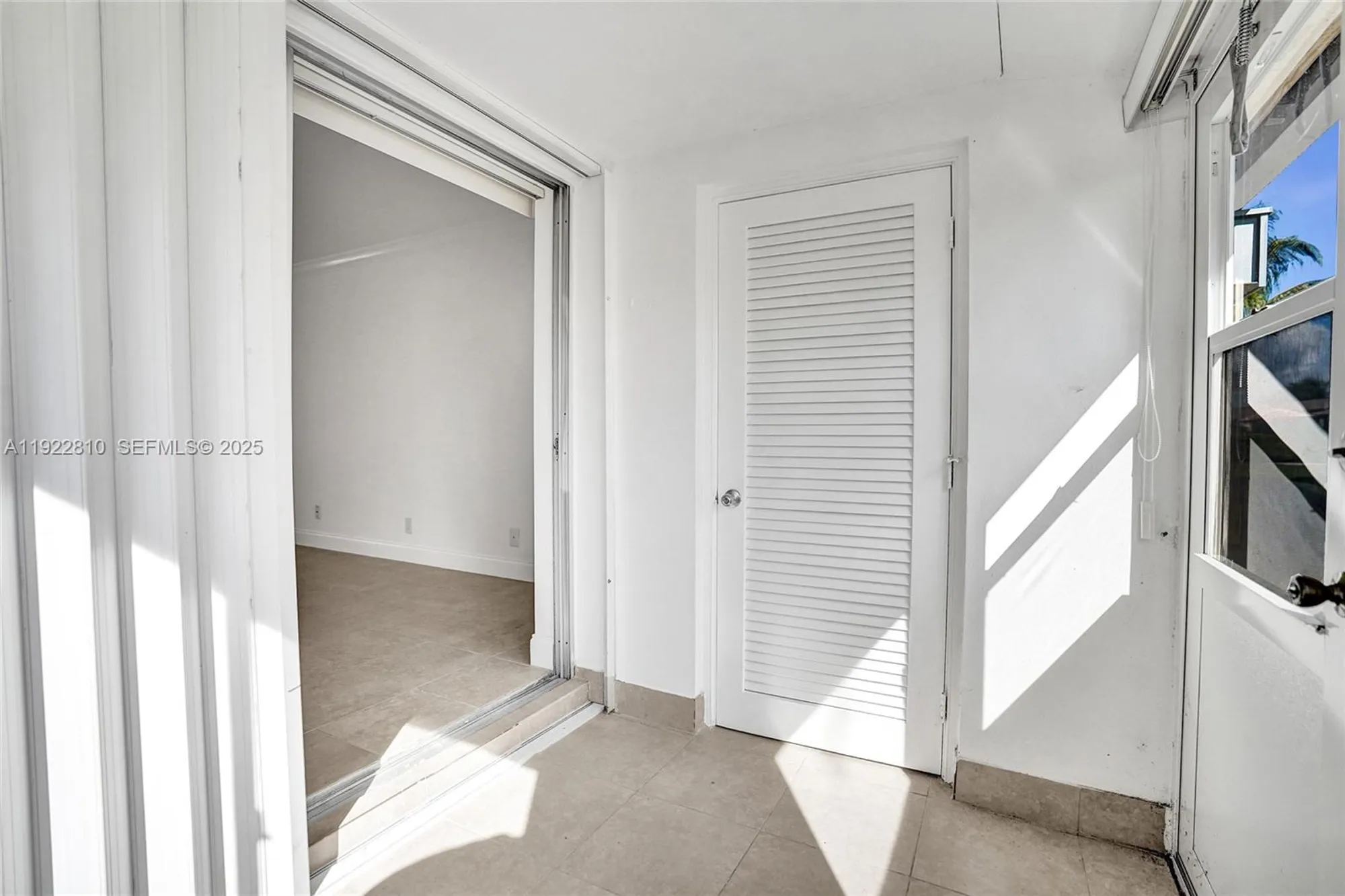 Property Slideshow image 41 of 60 | 2915 crosley dr w j, West Palm Beach, FL, 33415