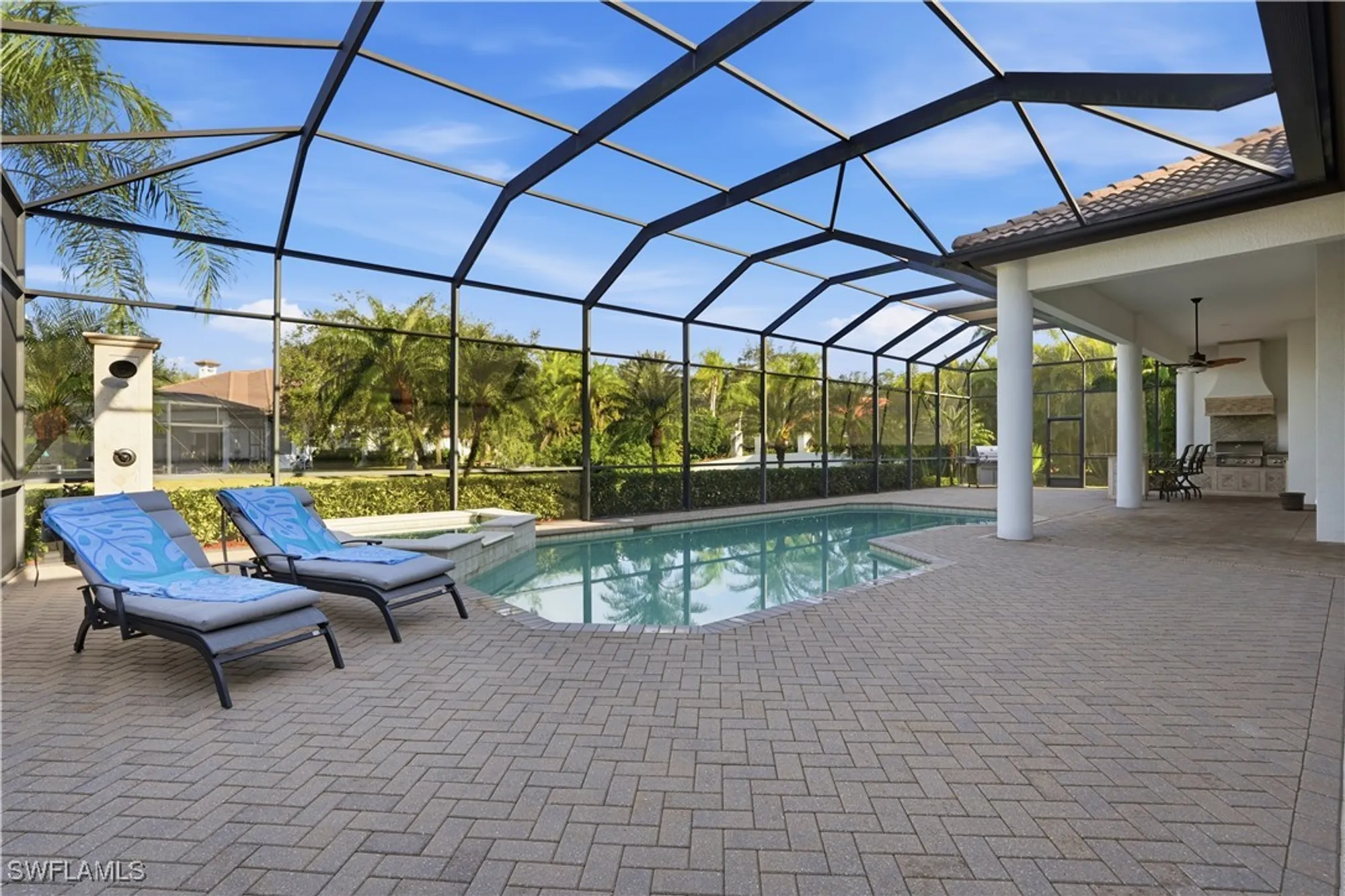 Property Slideshow image 34 of 40 | 462 terra vista ct, Naples, FL, 34119