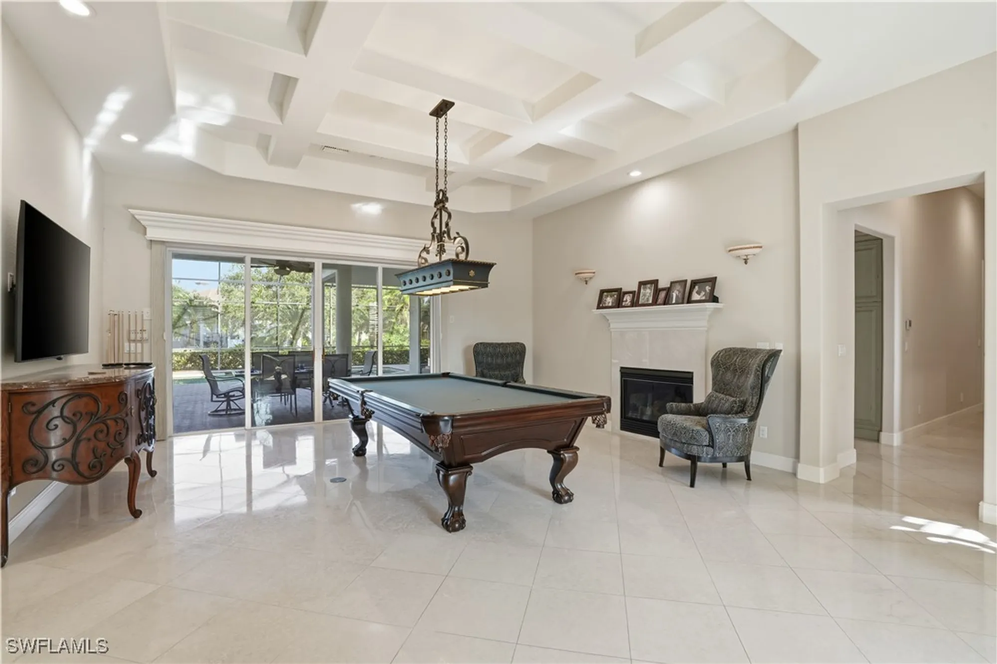 Property Slideshow image 5 of 40 | 462 terra vista ct, Naples, FL, 34119