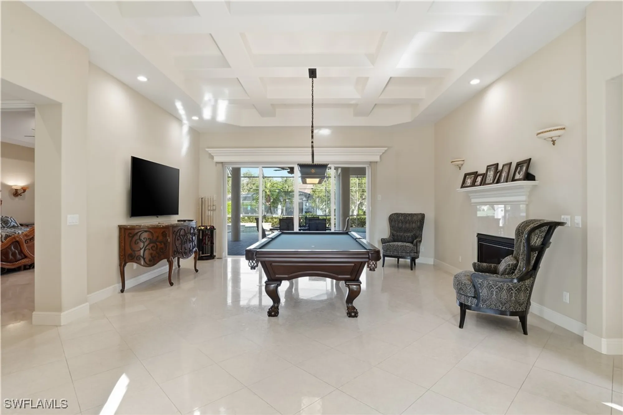 Property Slideshow image 7 of 40 | 462 terra vista ct, Naples, FL, 34119