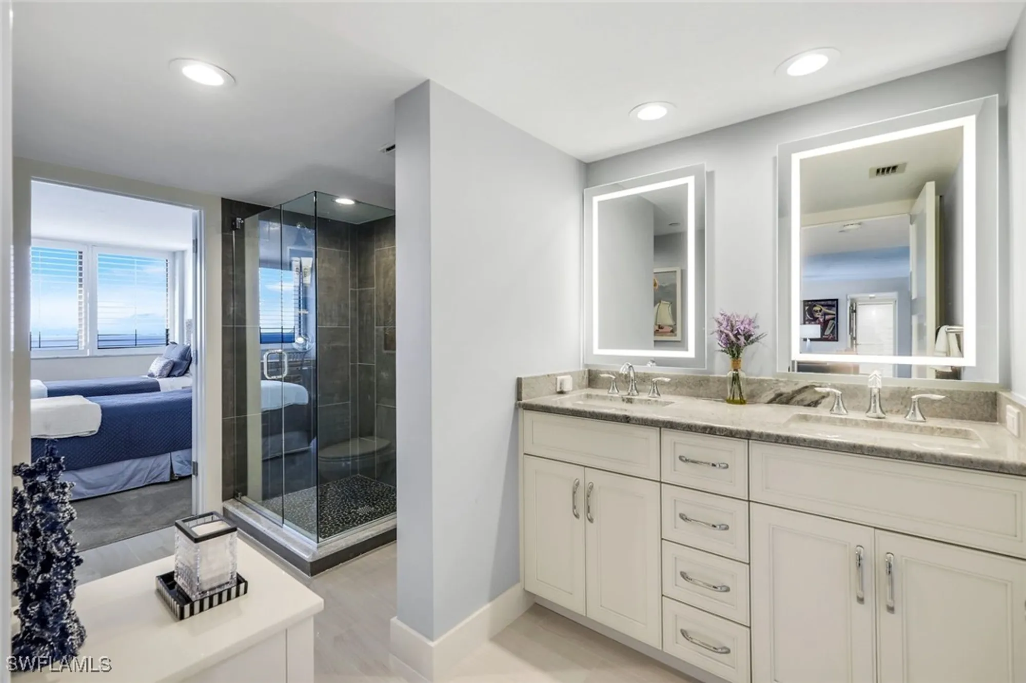 Property Slideshow image 10 of 30 | 5601 turtle bay dr 1802, Naples, FL, 34108