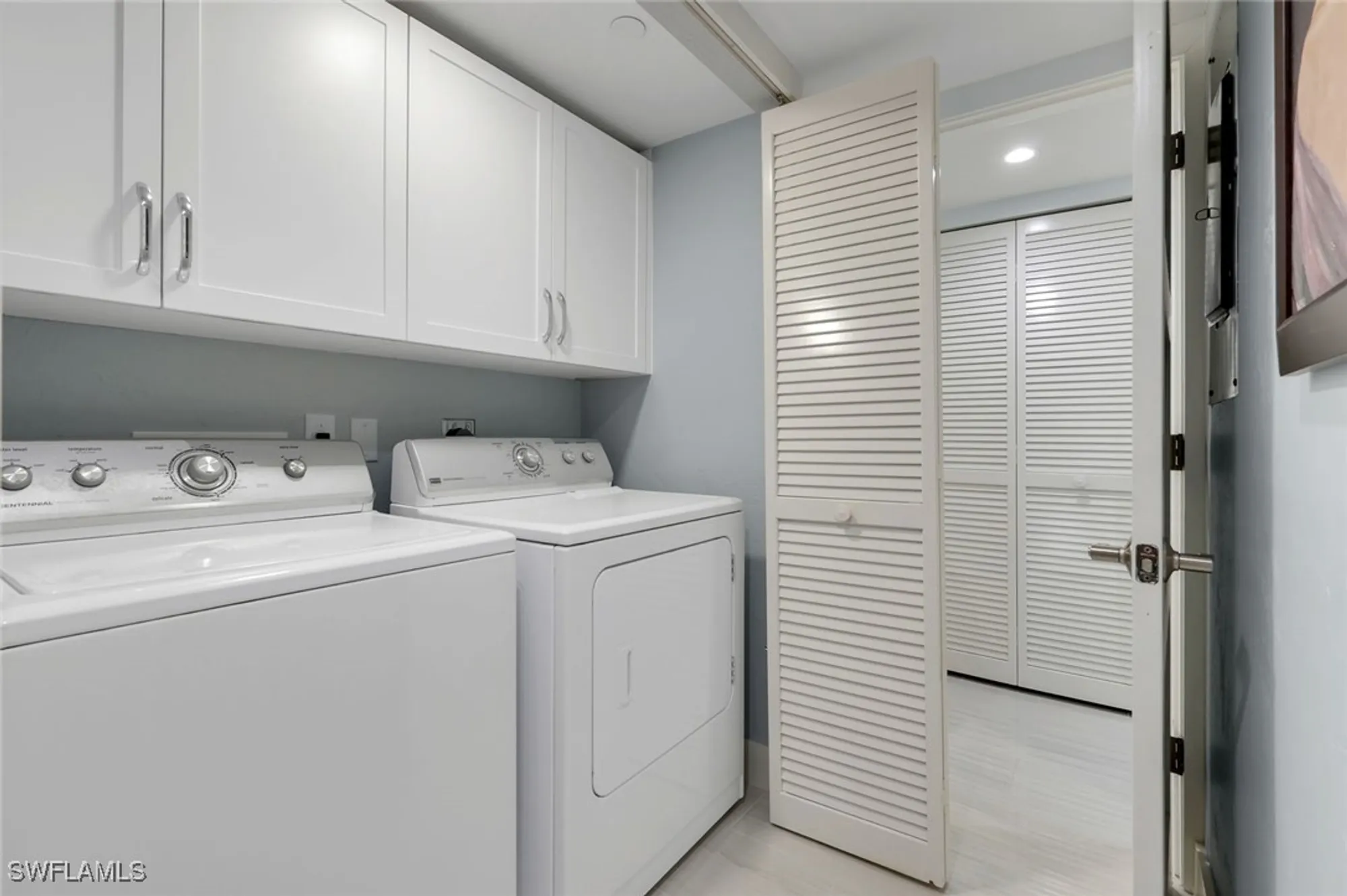 Property Slideshow image 24 of 30 | 5601 turtle bay dr 1802, Naples, FL, 34108