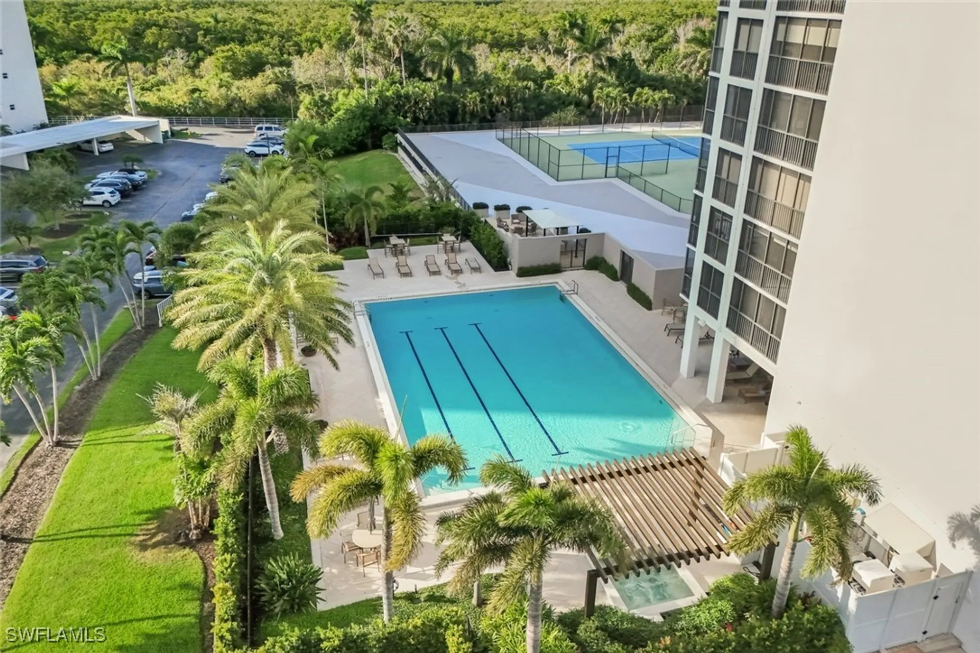 Property Slideshow image 26 of 30 | 5601 turtle bay dr 1802, Naples, FL, 34108