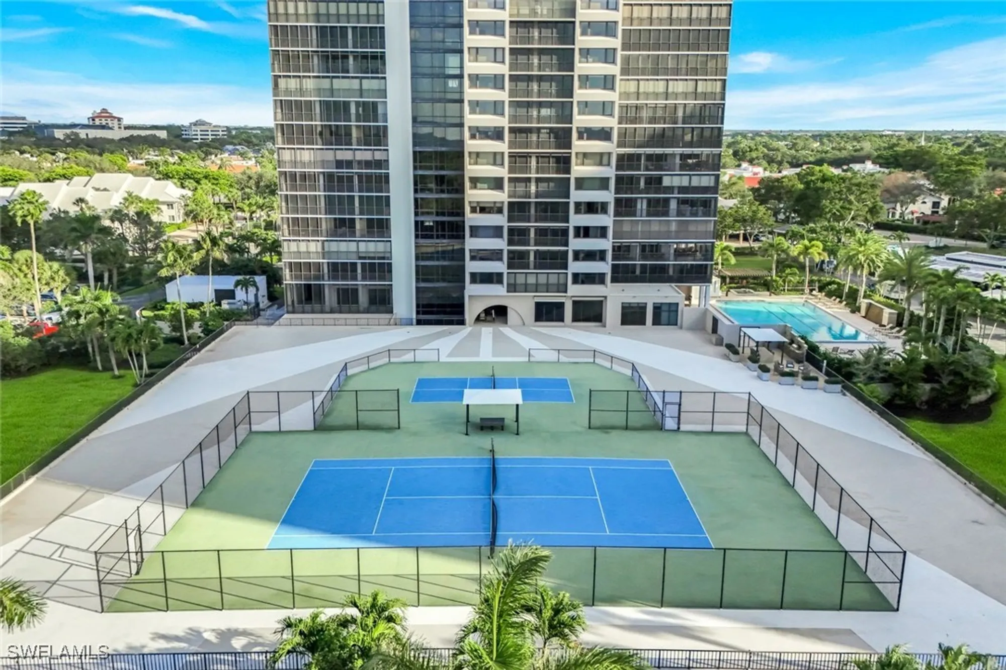 Property Slideshow image 28 of 30 | 5601 turtle bay dr 1802, Naples, FL, 34108