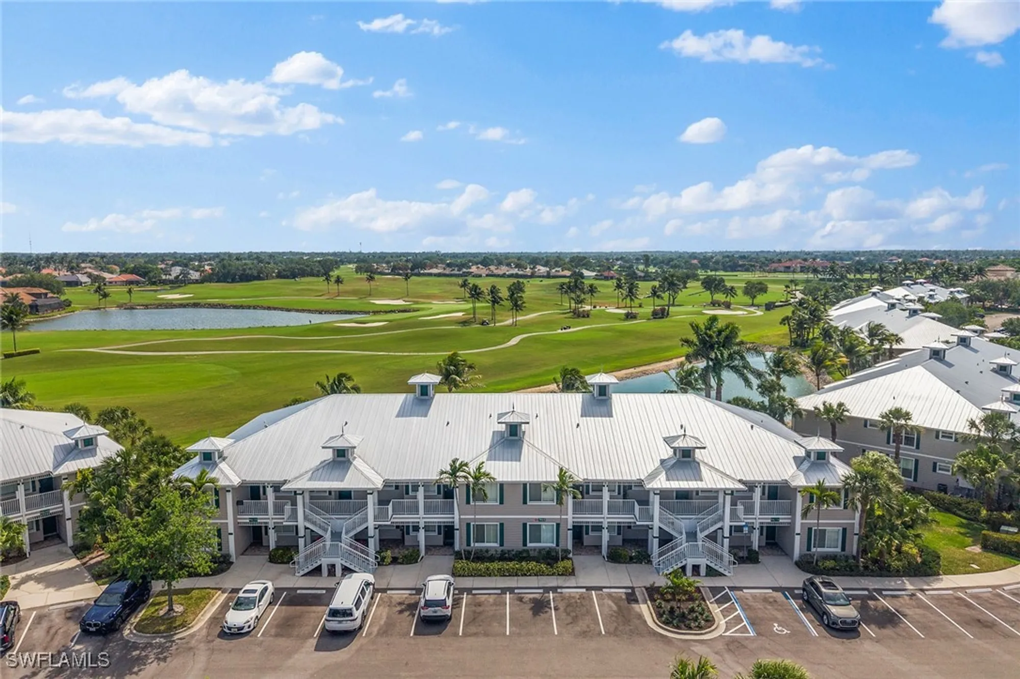 Property Slideshow image 1 of 42 | 7915 mahogany run ln 1126, Naples, FL, 34113