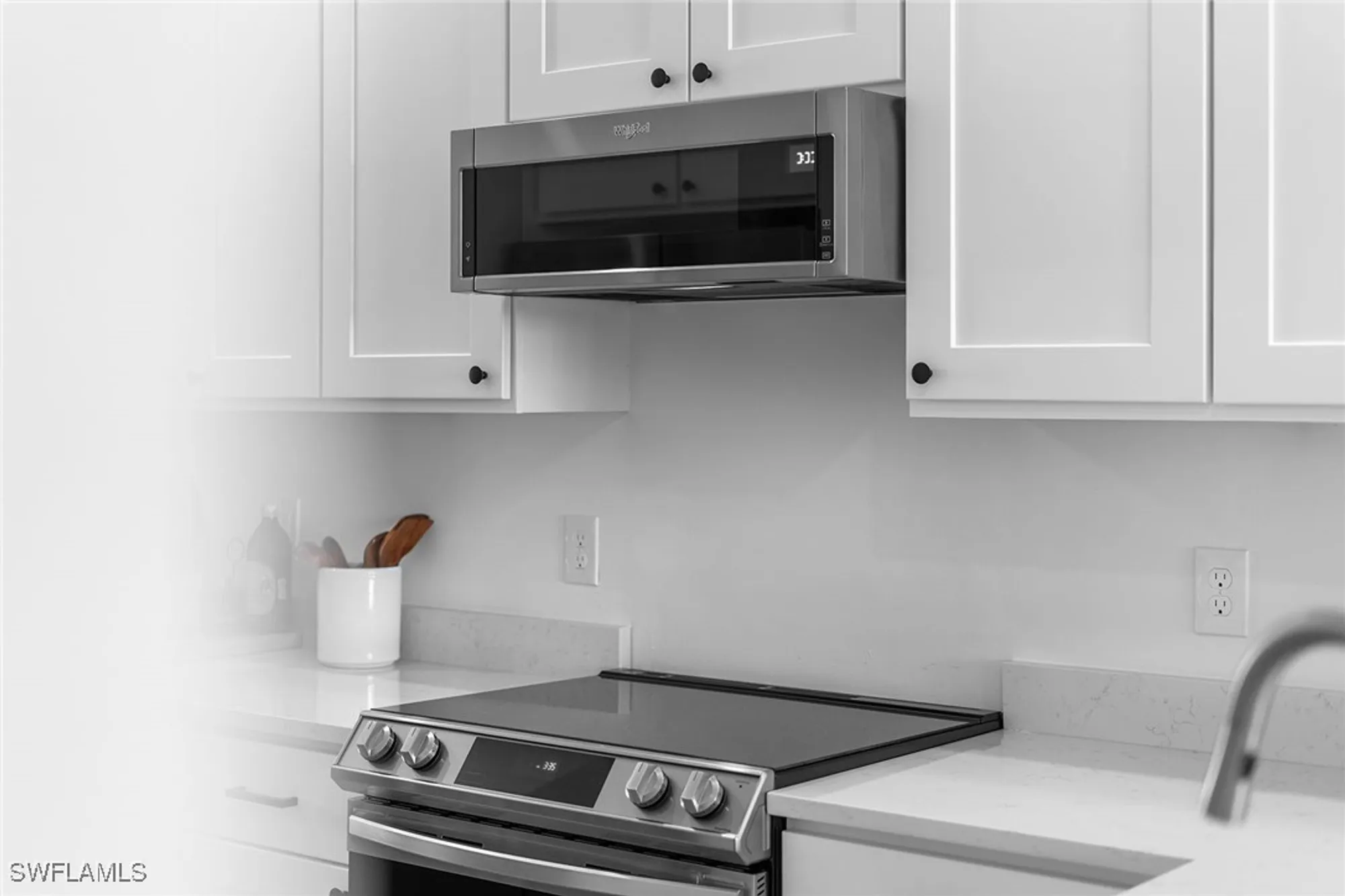 Property Slideshow image 31 of 42 | 7915 mahogany run ln 1126, Naples, FL, 34113