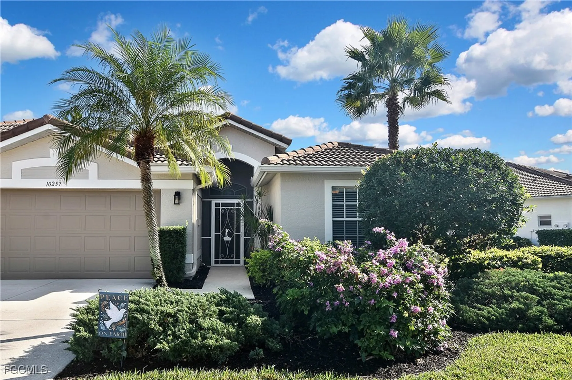 Property Slideshow image 3 of 43 | 10257 sago palm way, Fort Myers, FL, 33966