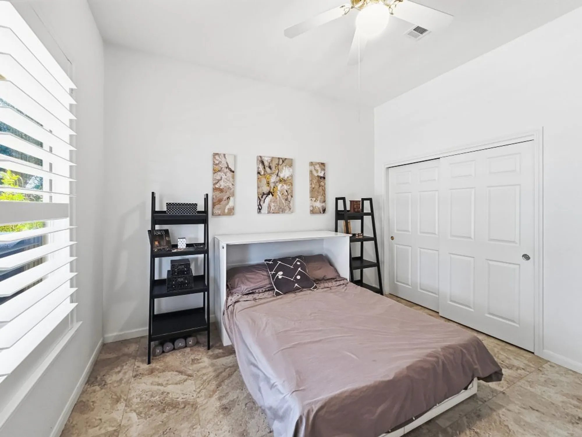 Property Slideshow image 17 of 28 | 126 cold springs dr, Georgetown, TX, 78633