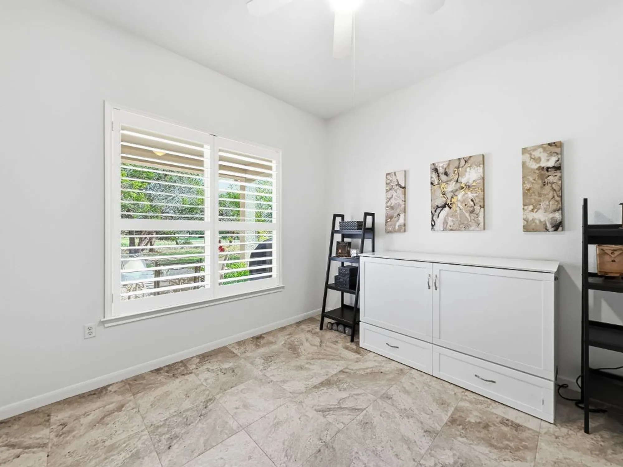 Property Slideshow image 18 of 28 | 126 cold springs dr, Georgetown, TX, 78633