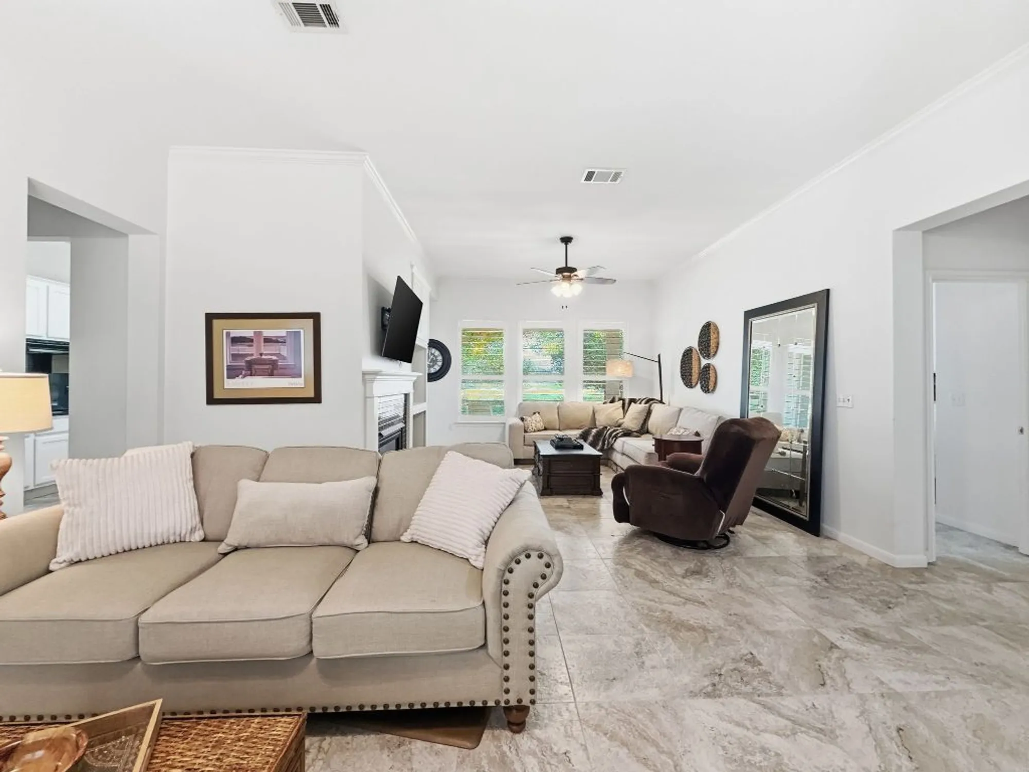 Property Slideshow image 7 of 28 | 126 cold springs dr, Georgetown, TX, 78633