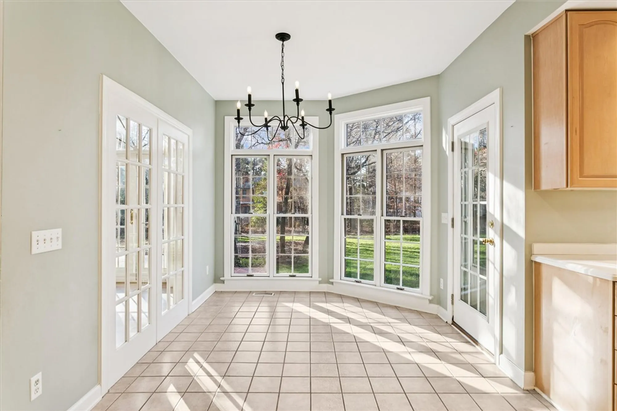 Property Slideshow image 14 of 36 | 105 w links, Williamsburg, VA, 23188