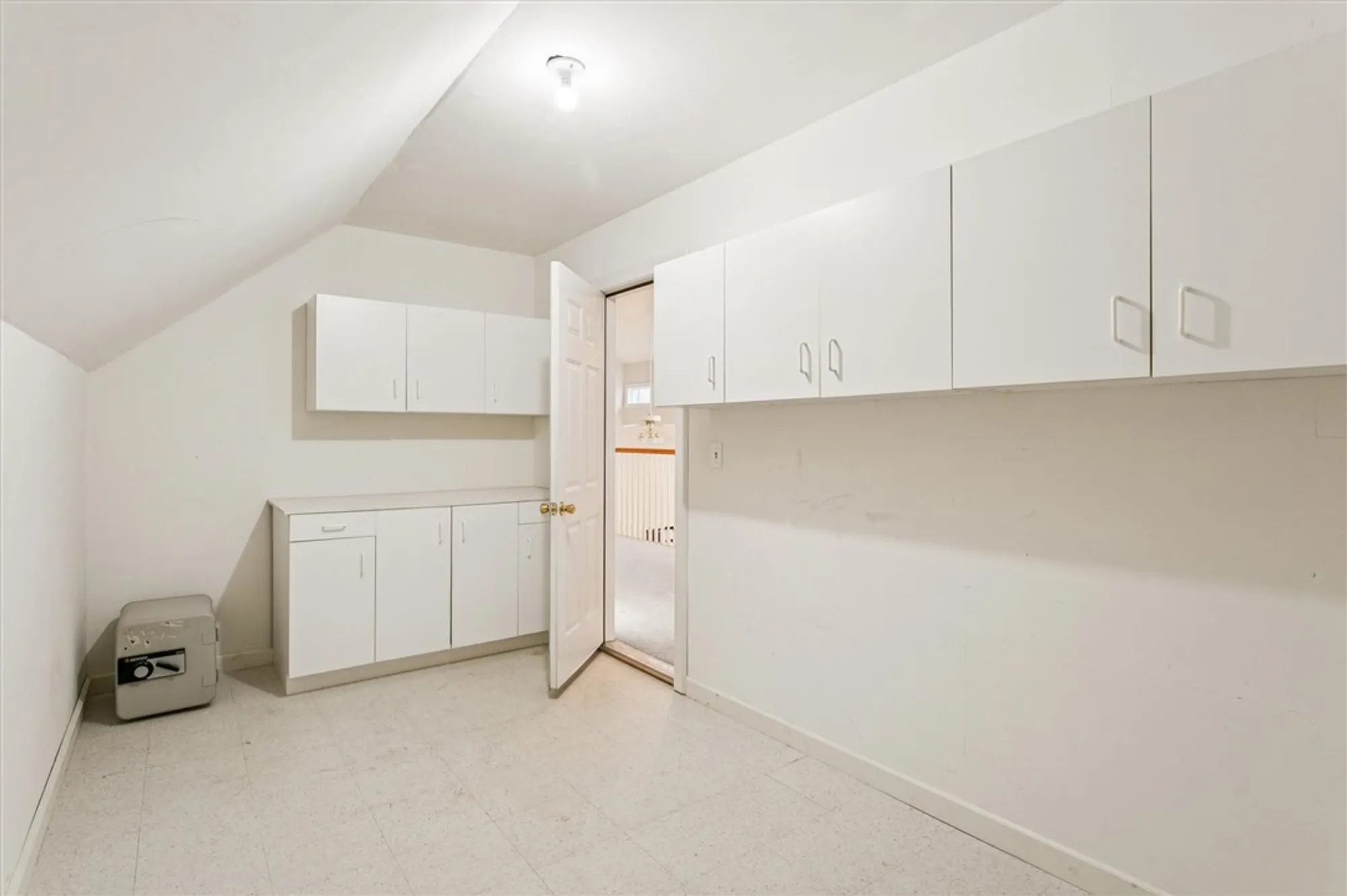 Property Slideshow image 26 of 36 | 105 w links, Williamsburg, VA, 23188