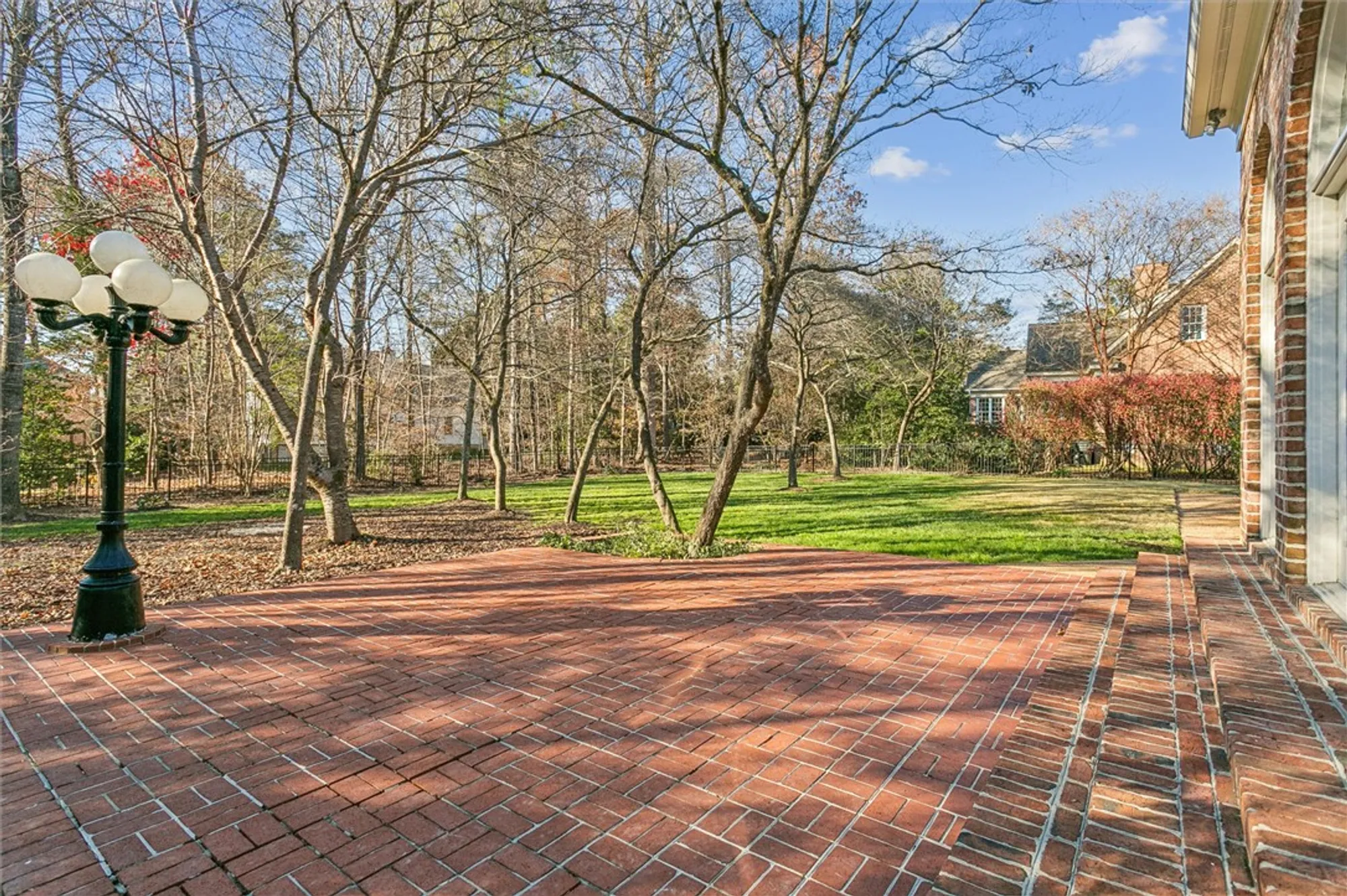 Property Slideshow image 34 of 36 | 105 w links, Williamsburg, VA, 23188