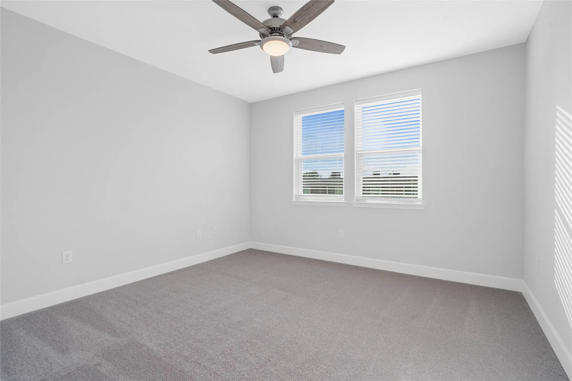 Property Slideshow image 25 of 43 | 6804 westview dr apt 3205, Houston, TX, 77055