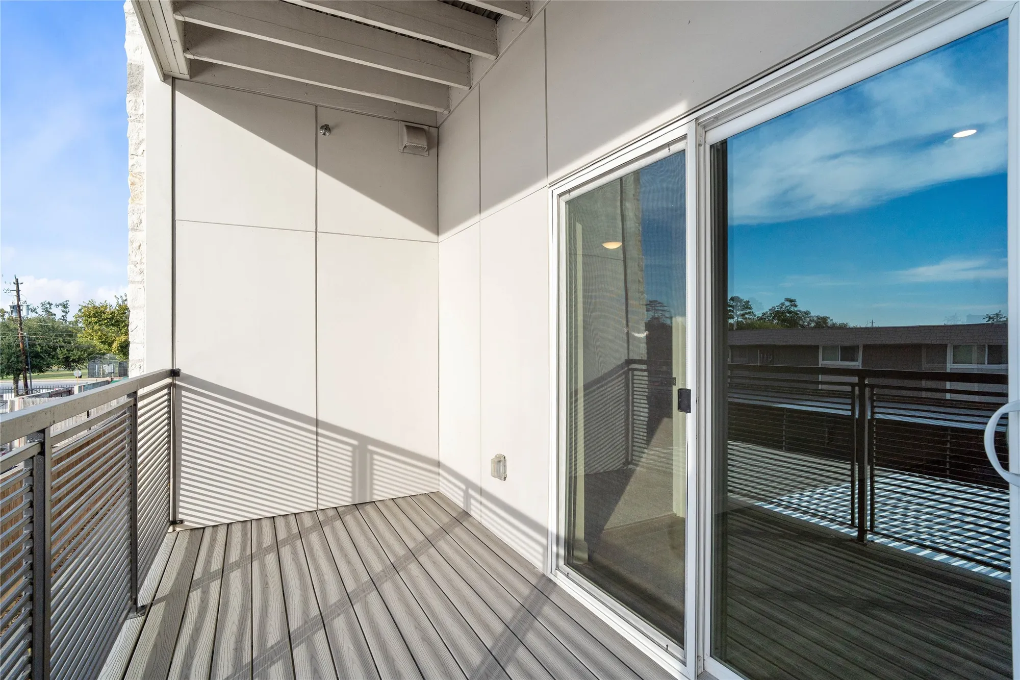 Property Slideshow image 29 of 43 | 6804 westview dr apt 3205, Houston, TX, 77055