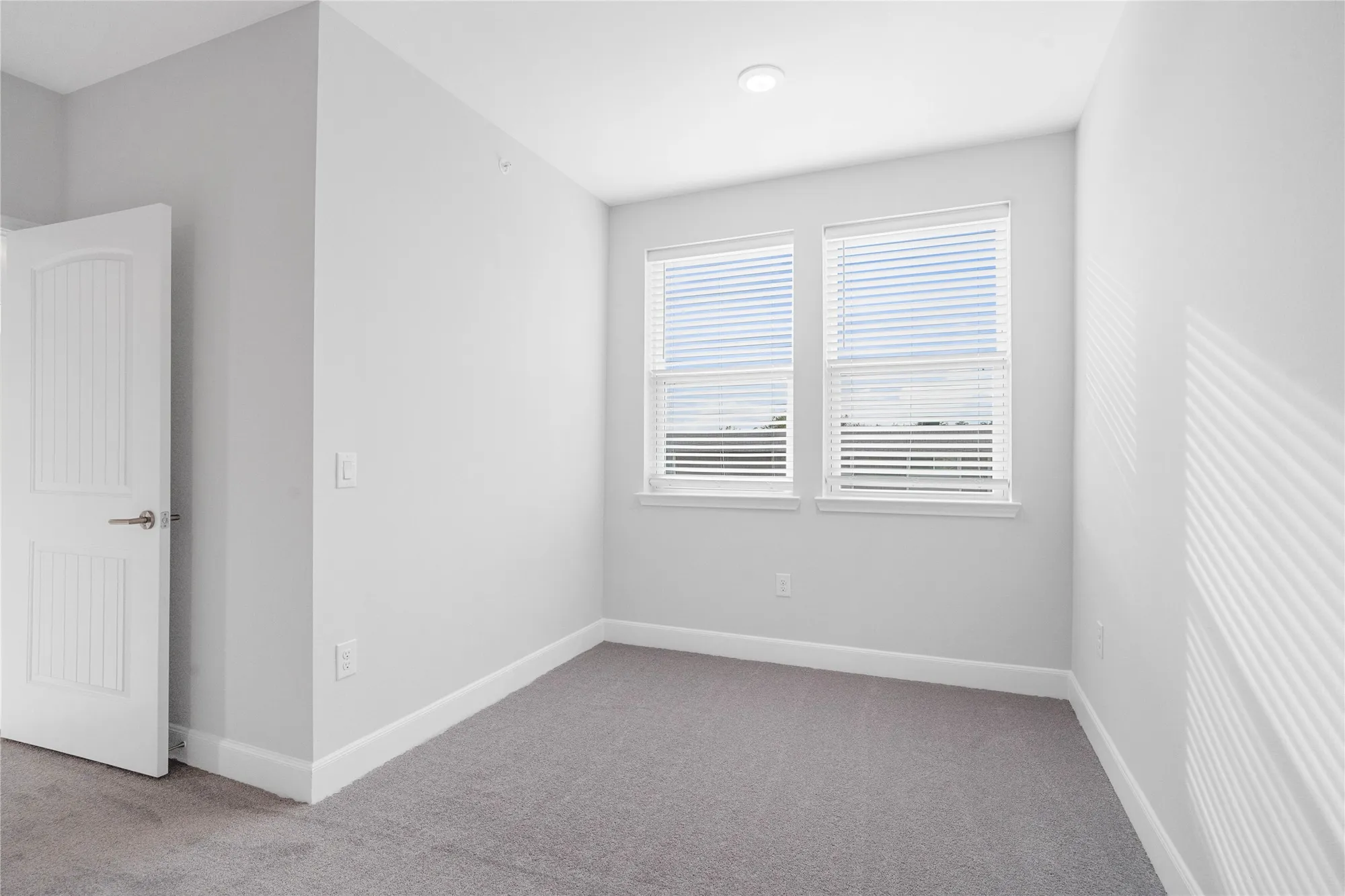Property Slideshow image 21 of 43 | 6804 westview dr apt 3205, Houston, TX, 77055