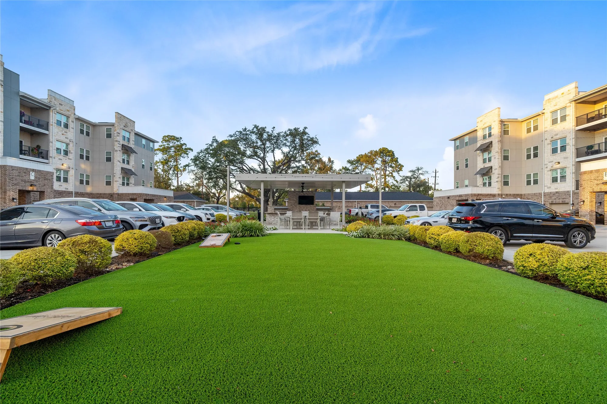 Property Slideshow image 41 of 43 | 6804 westview dr apt 3205, Houston, TX, 77055