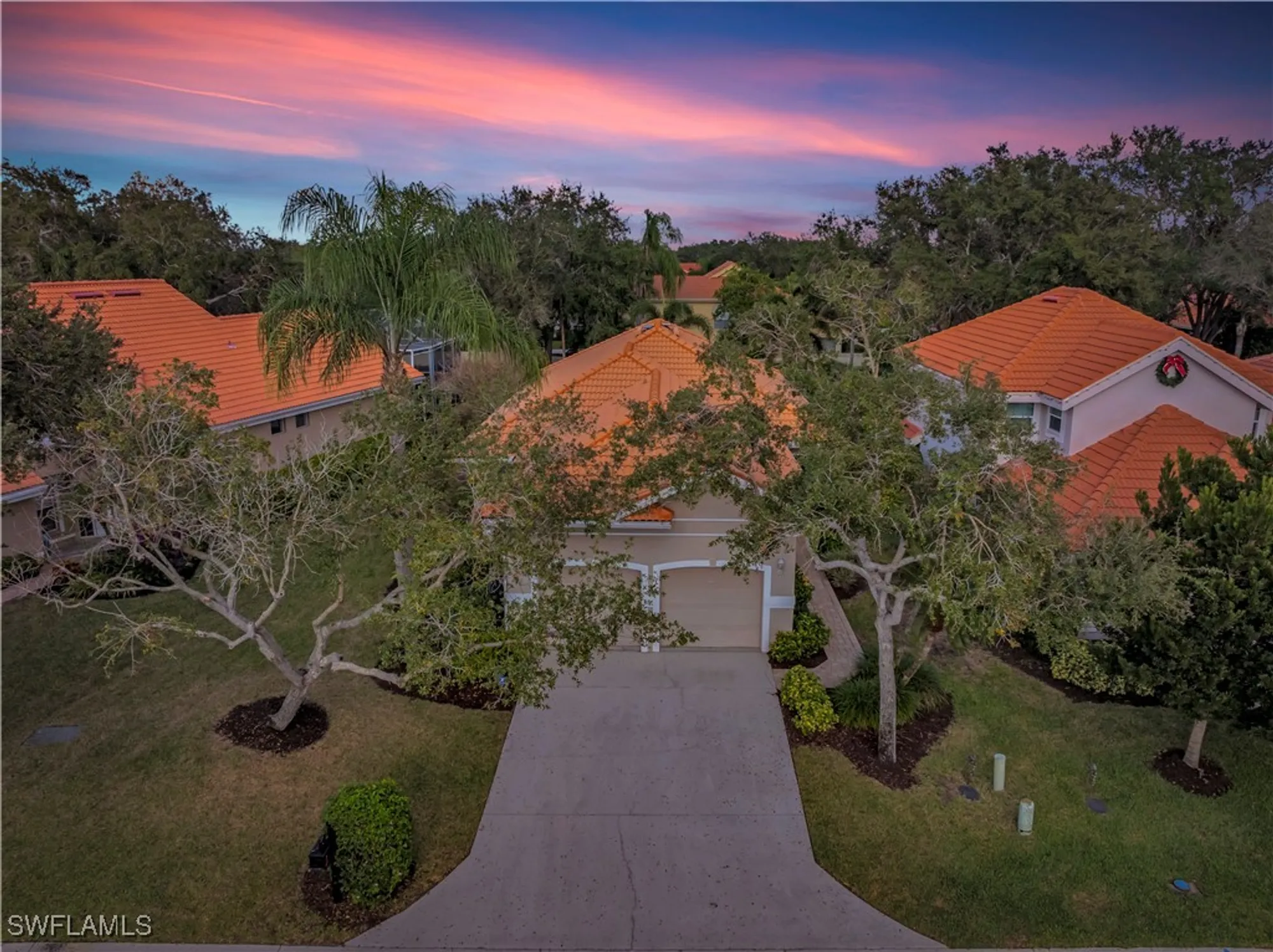 Property Slideshow image 4 of 41 | 127 napa ridge way, Naples, FL, 34119