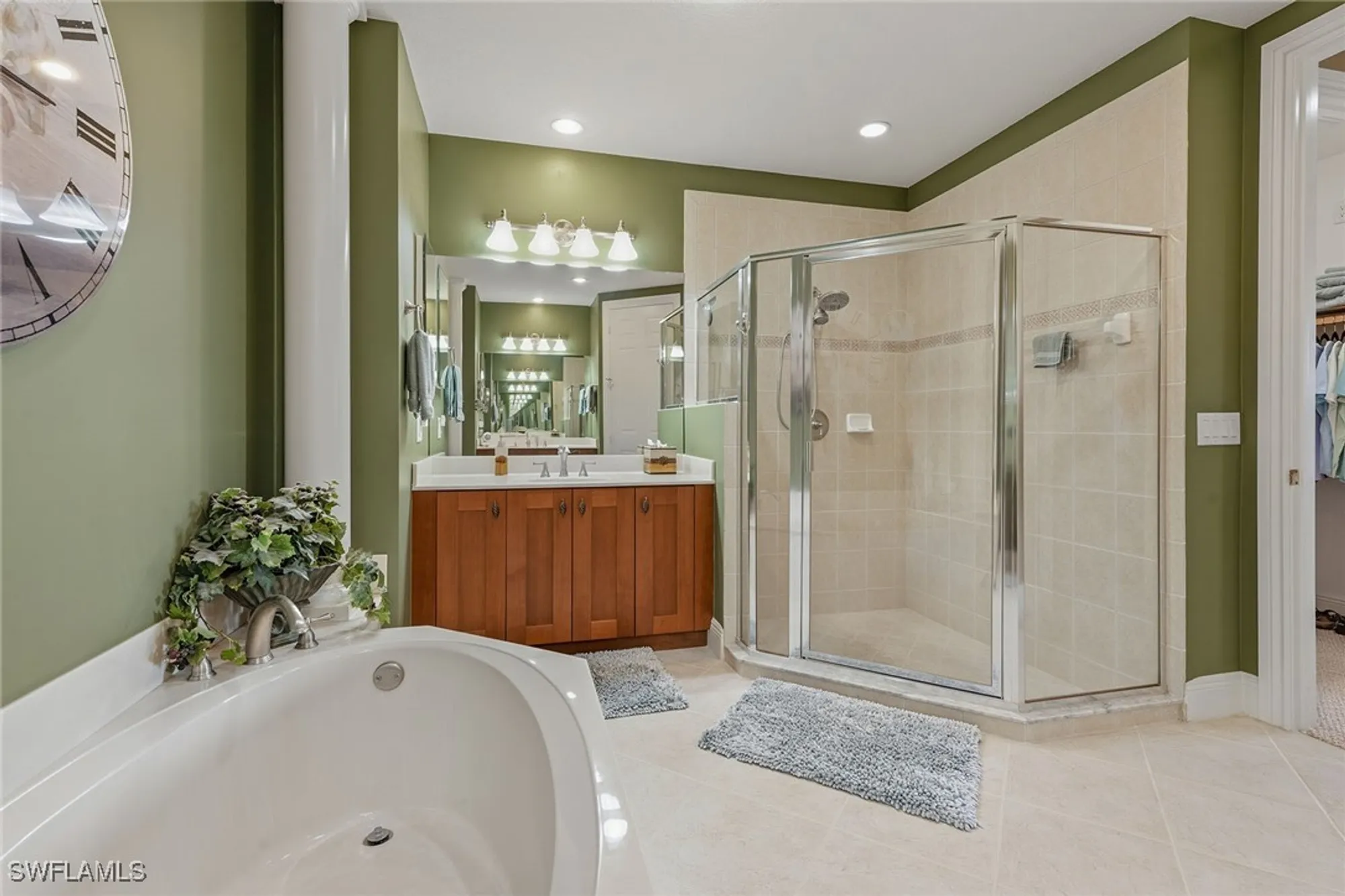 Property Slideshow image 13 of 48 | 9233 museo cir unit 103, Naples, FL, 34114