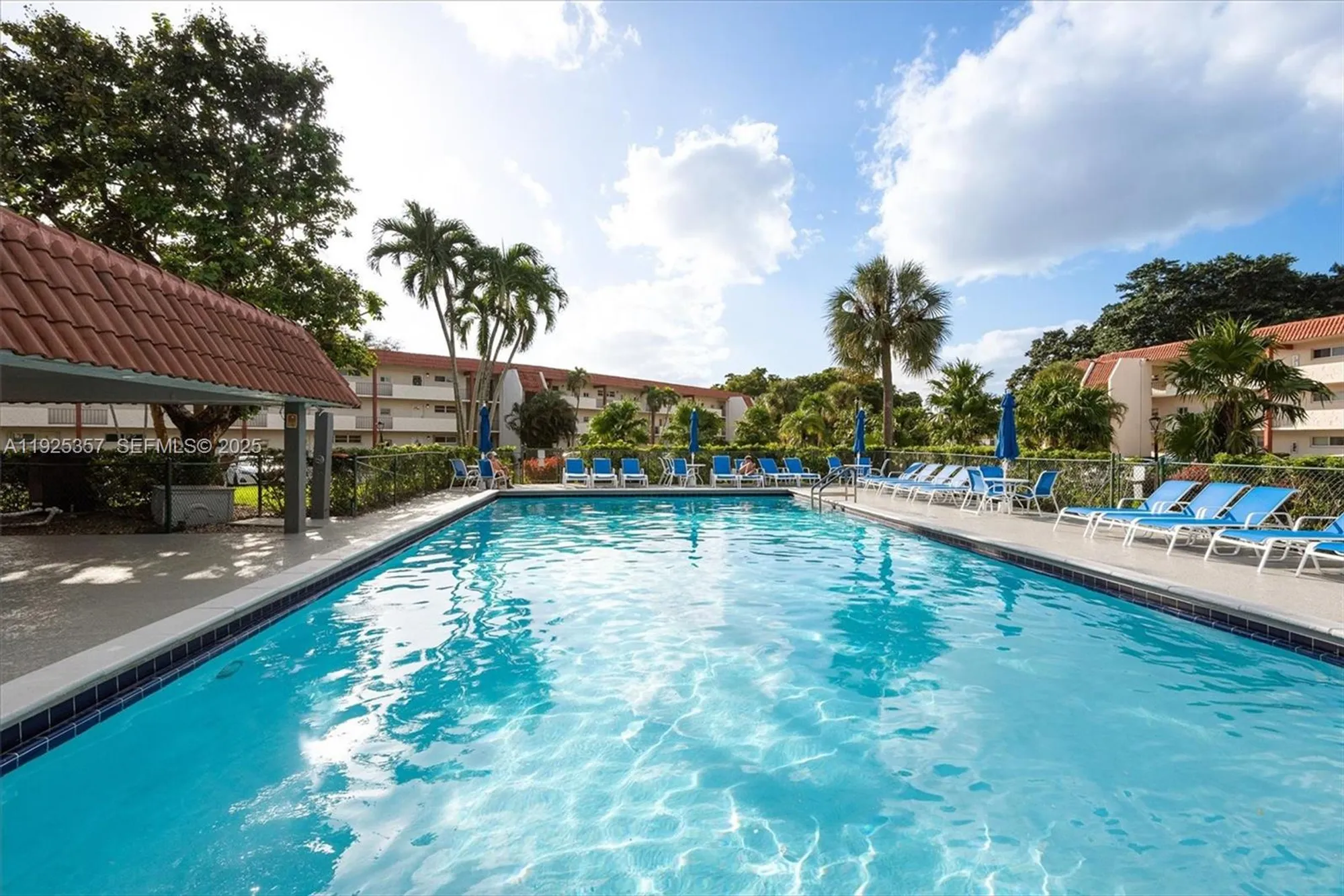 Property Slideshow image 31 of 49 | 9511 n hollybrook lake dr apt 108, Pembroke Pines, FL, 33025