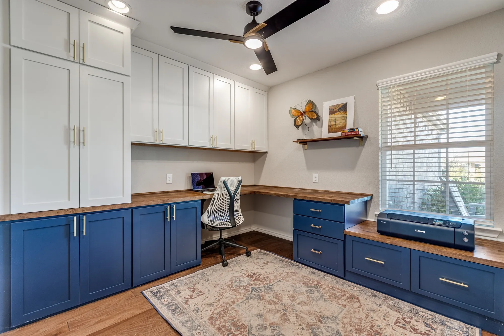 Property Slideshow image 7 of 14 | 900 rough hollow dr, Mckinney, TX, 75071