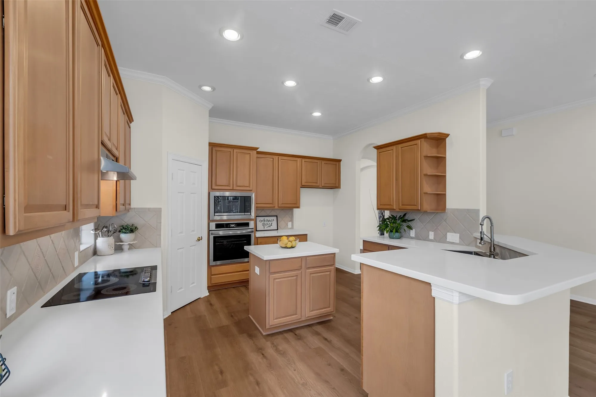 Property Slideshow image 13 of 38 | 5118 flower ridge ct, Katy, TX, 77494