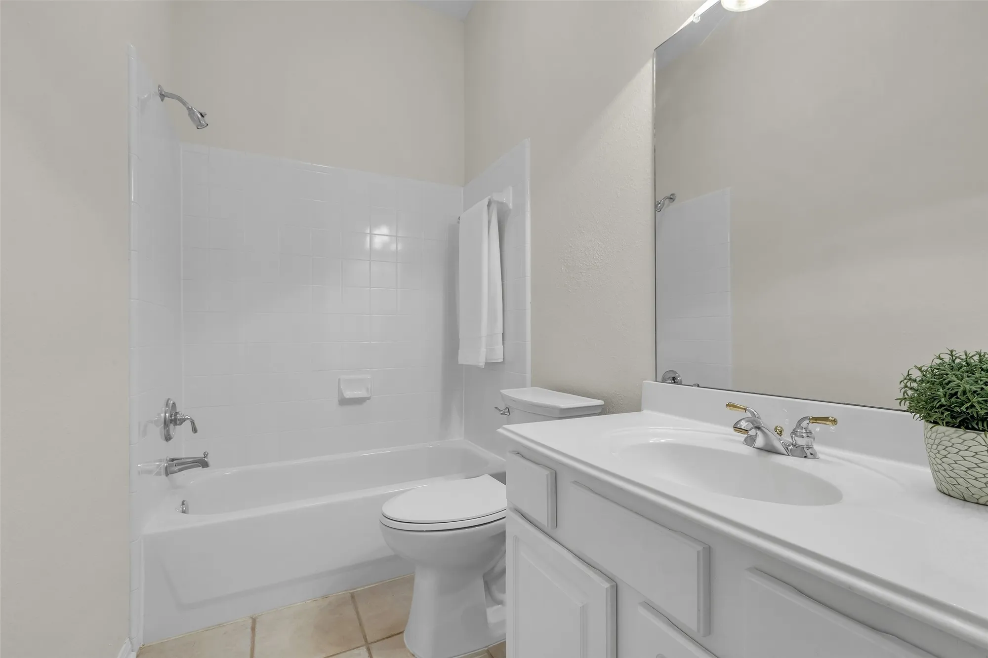 Property Slideshow image 35 of 38 | 5118 flower ridge ct, Katy, TX, 77494