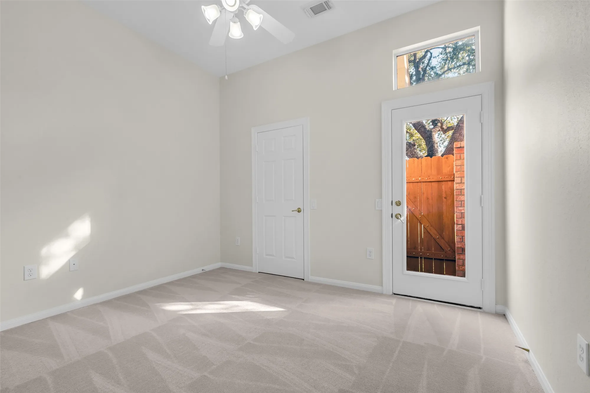 Property Slideshow image 33 of 38 | 5118 flower ridge ct, Katy, TX, 77494