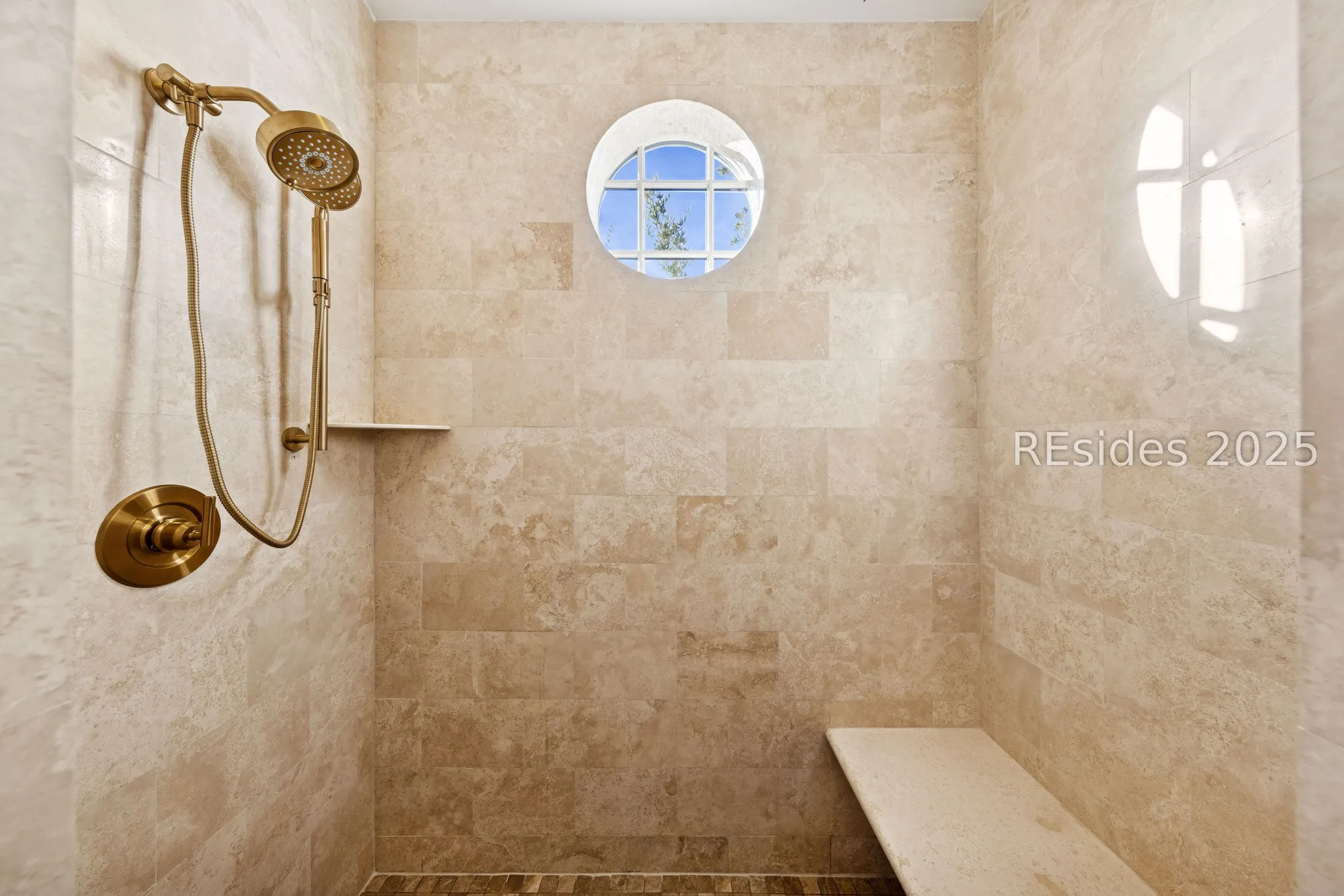 Property Slideshow image 43 of 83 | 50 broad pointe dr, Hilton Head Island, SC, 29926