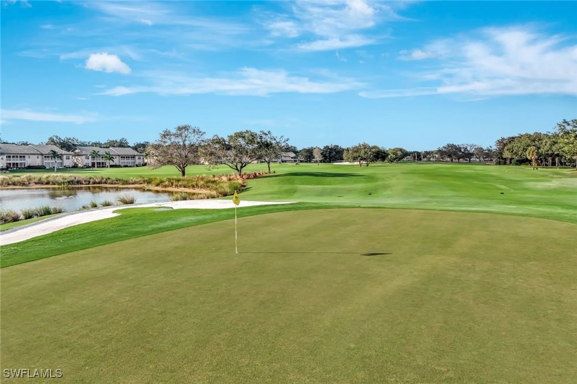 Property Slideshow image 36 of 46 | 240 via perignon # 9-1, Naples, FL, 34119