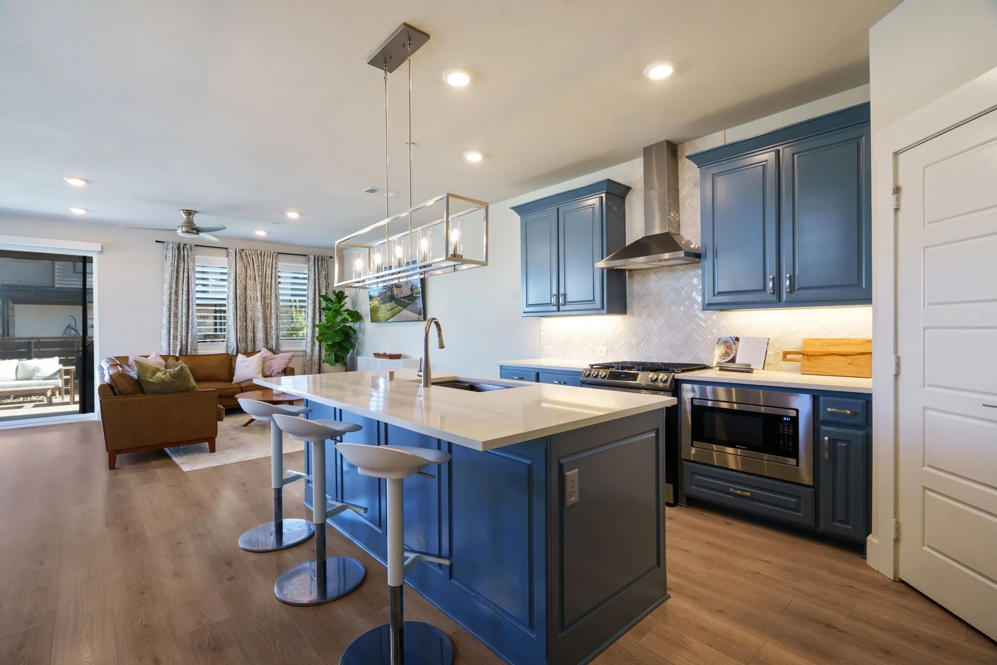 Property Slideshow image 8 of 19 | 761 cavitt ct, Prosper, TX, 75078