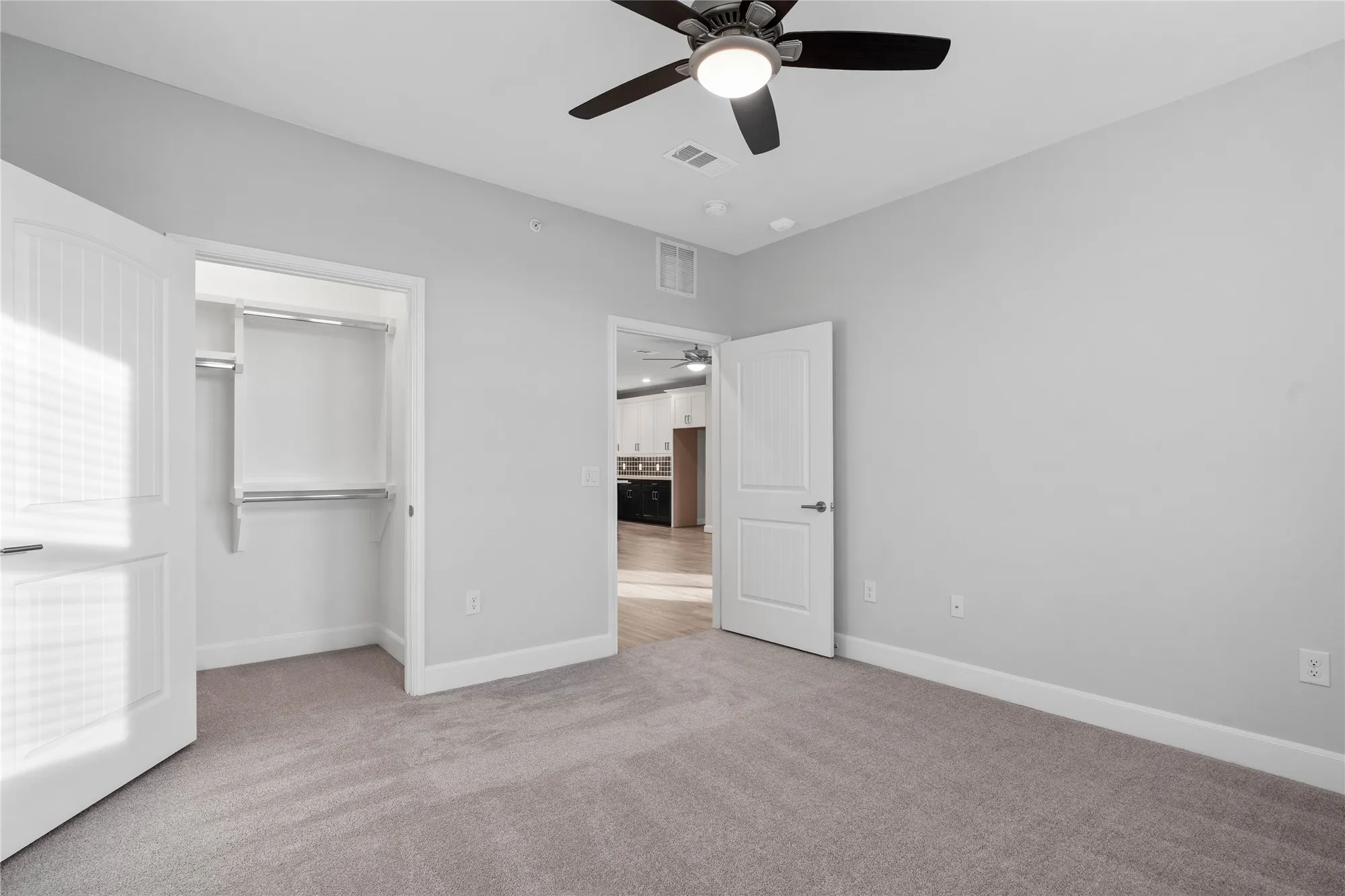 Property Slideshow image 27 of 44 | 6804 westview dr apt 3404, Houston, TX, 77055