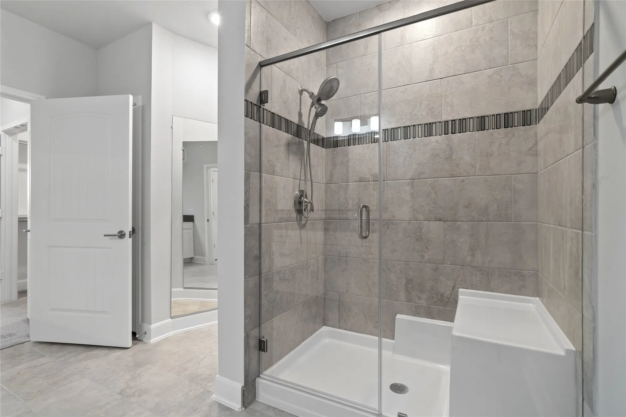 Property Slideshow image 23 of 44 | 6804 westview dr apt 3404, Houston, TX, 77055