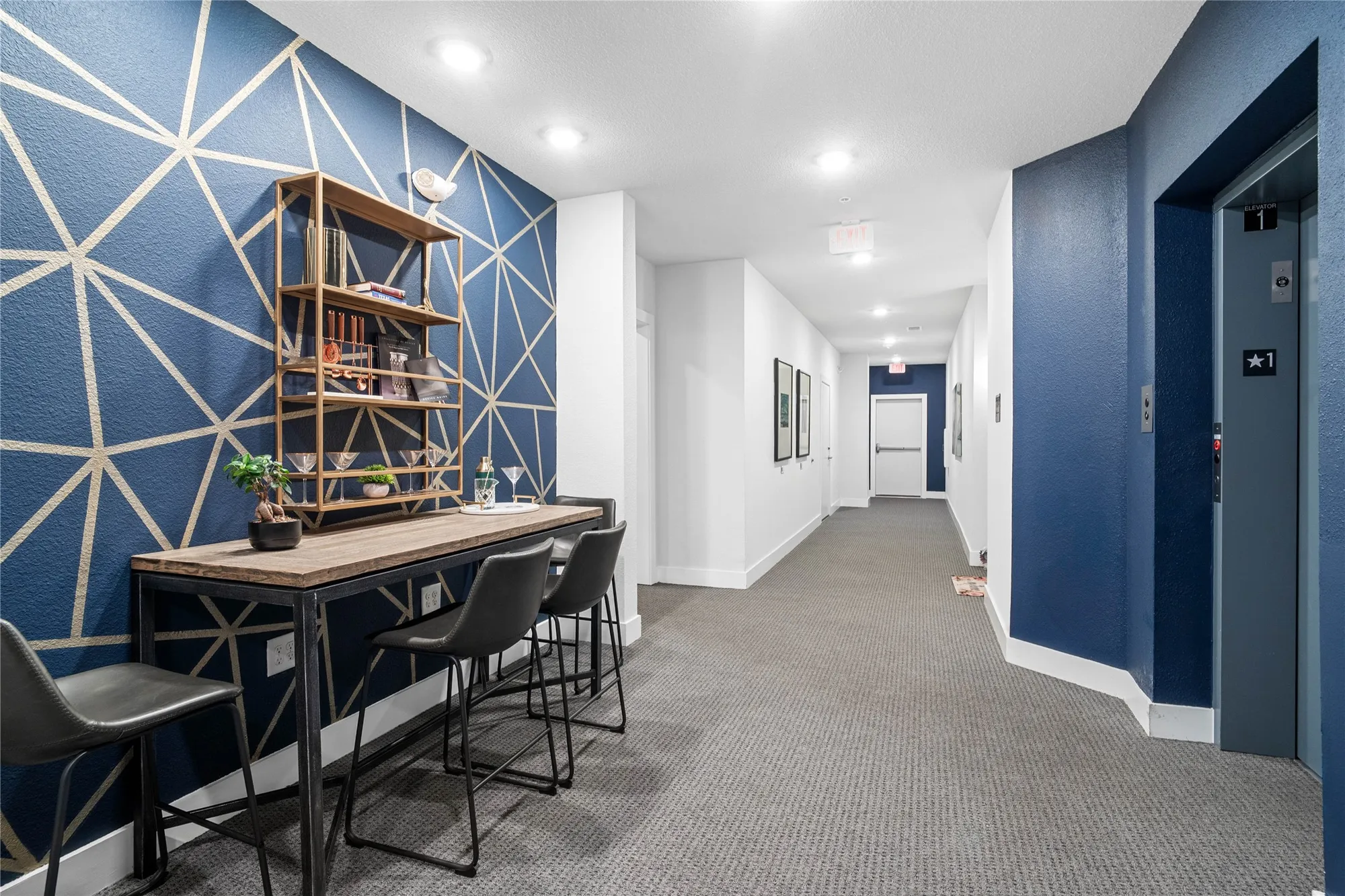 Property Slideshow image 4 of 44 | 6804 westview dr apt 3404, Houston, TX, 77055