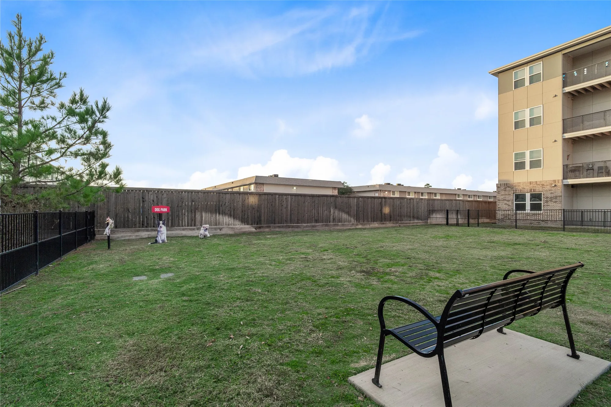 Property Slideshow image 42 of 44 | 6804 westview dr apt 3404, Houston, TX, 77055