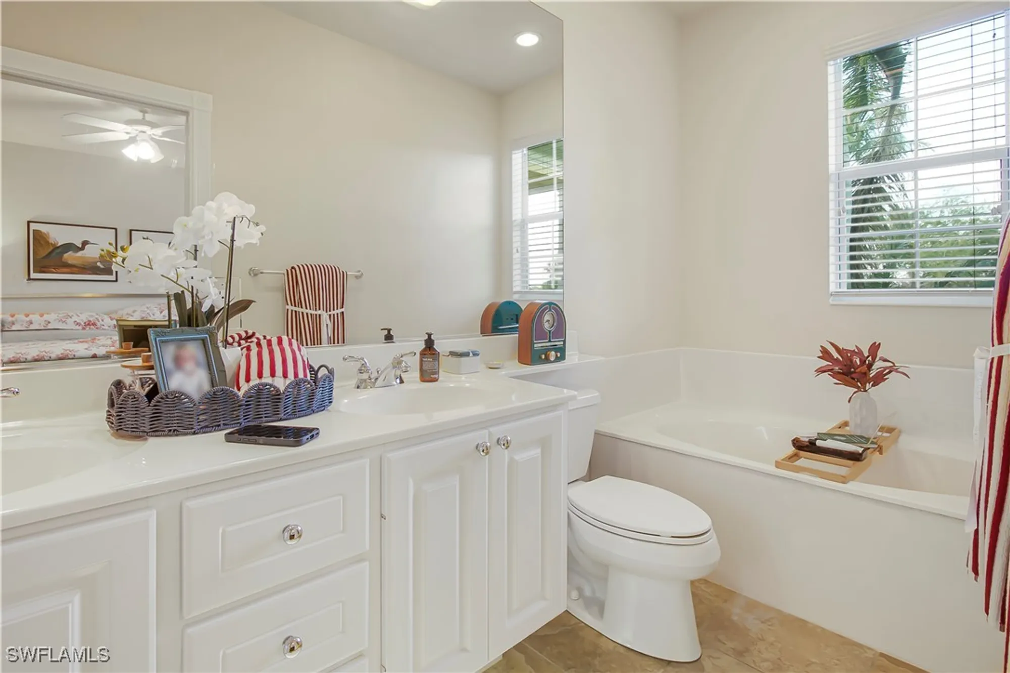 Property Slideshow image 16 of 41 | 7201 bellini way, Naples, FL, 34114