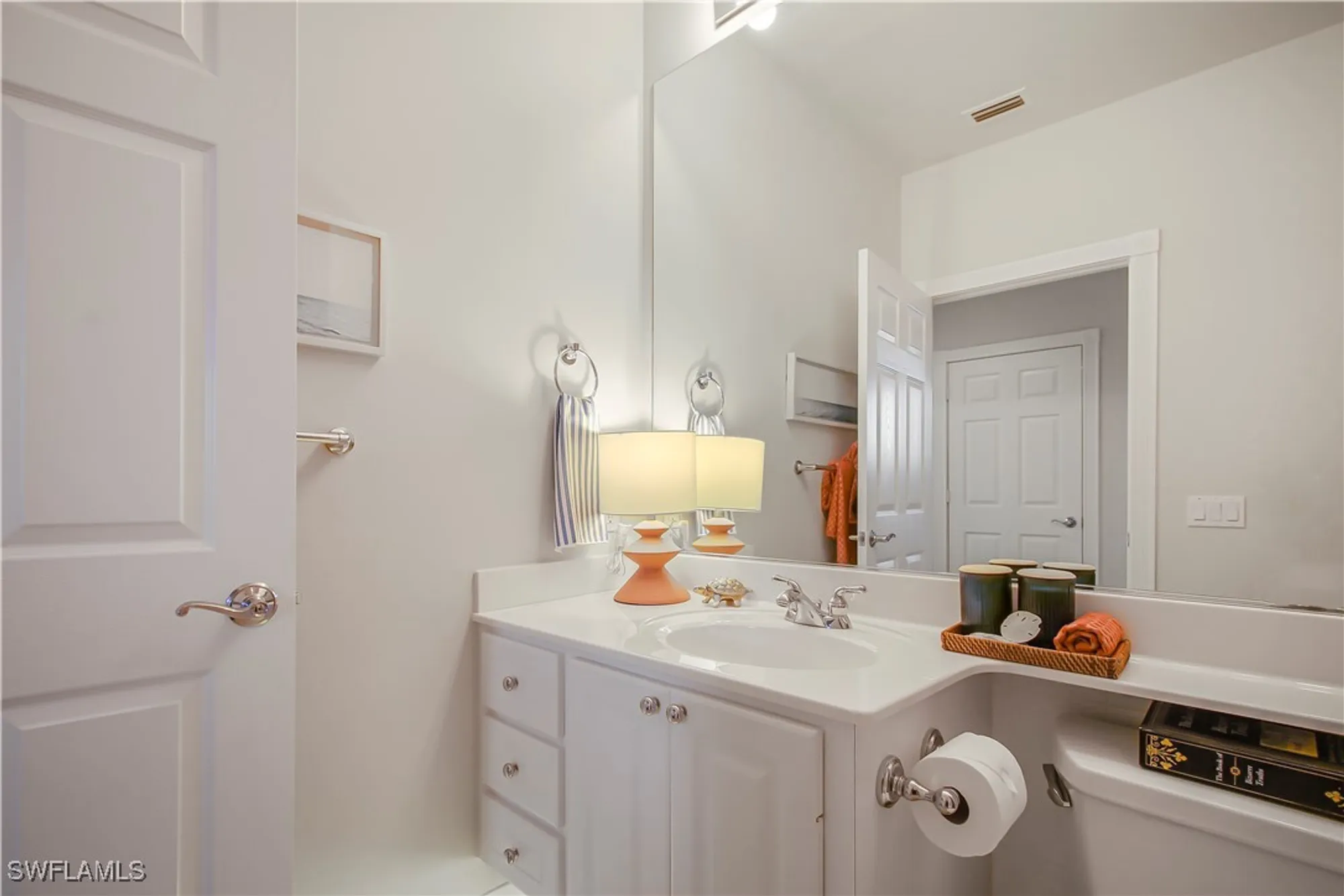 Property Slideshow image 21 of 41 | 7201 bellini way, Naples, FL, 34114