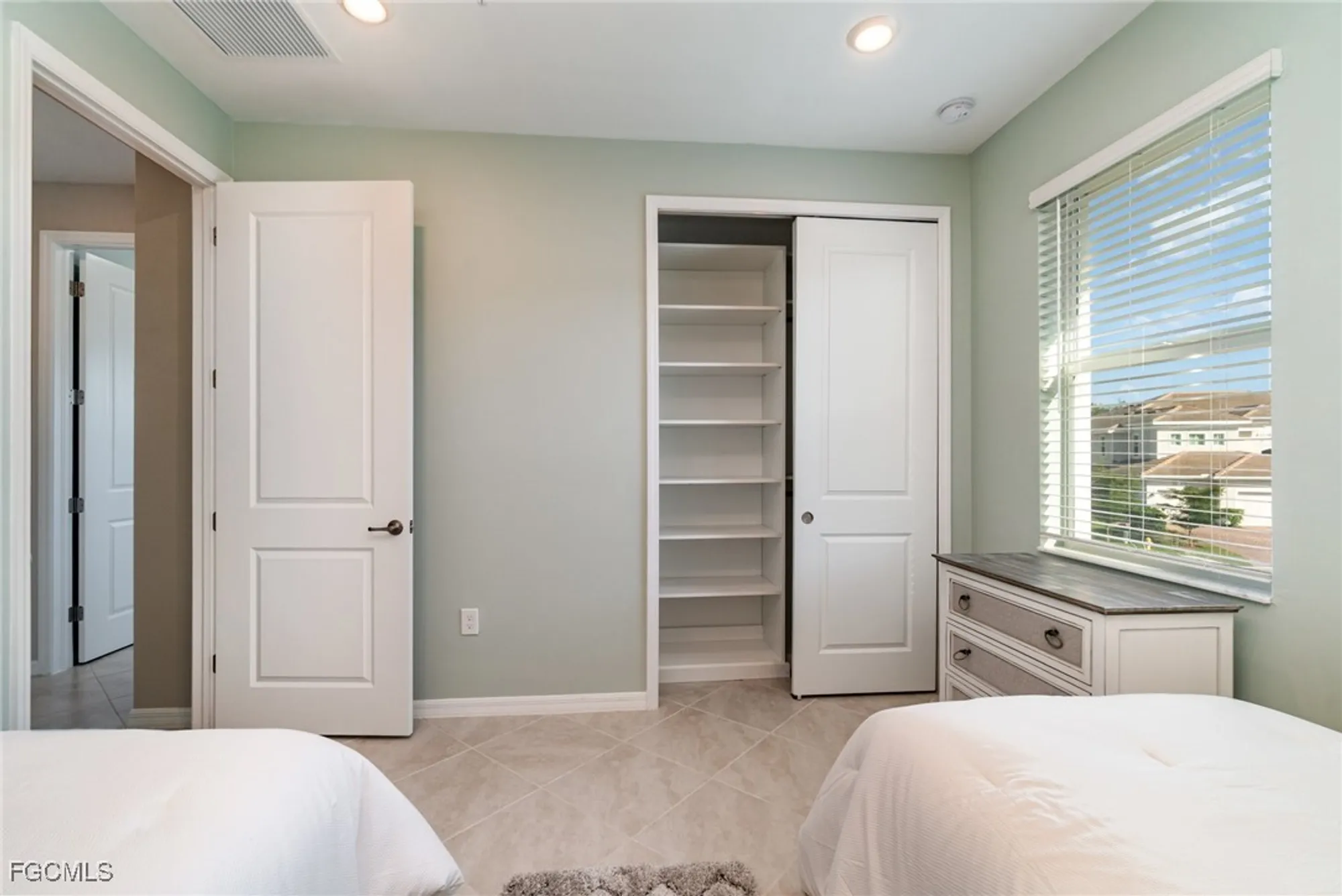 Property Slideshow image 15 of 45 | 3771 pebblebrook ridge ct 201, Fort Myers, FL, 33905