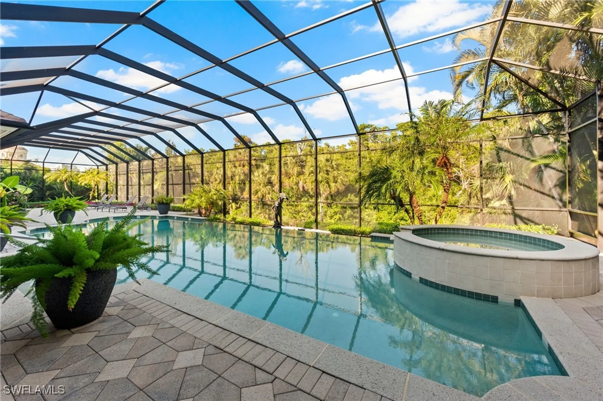 Property Slideshow image 14 of 31 | 26367 woodlyn dr, Bonita Springs, FL, 34134