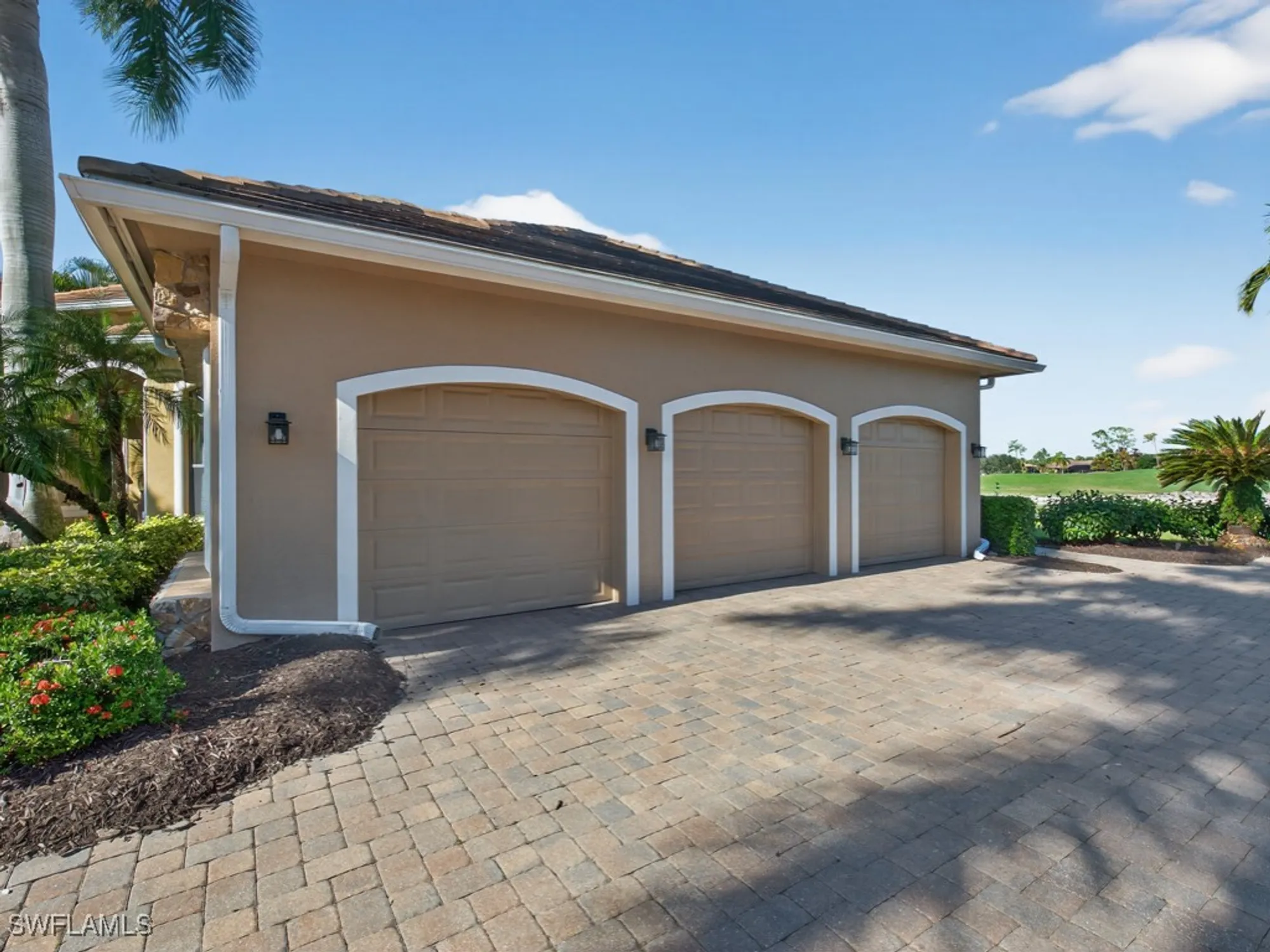 Property Slideshow image 22 of 26 | 7545 snead ct, Naples, FL, 34113