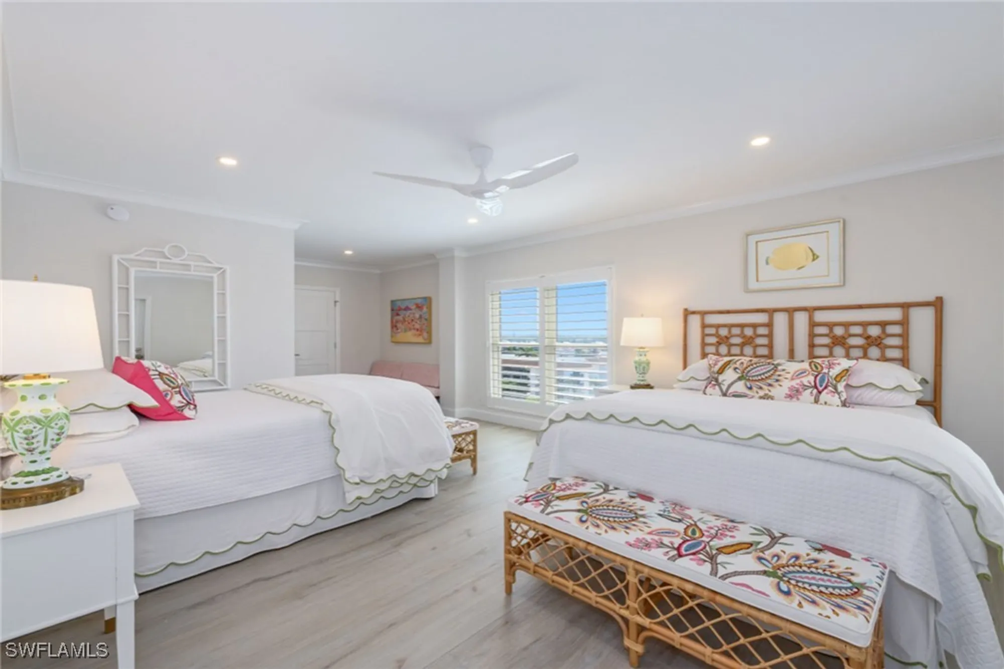 Property Slideshow image 24 of 40 | 2905 gulf shore blvd n apt 703n, Naples, FL, 34103