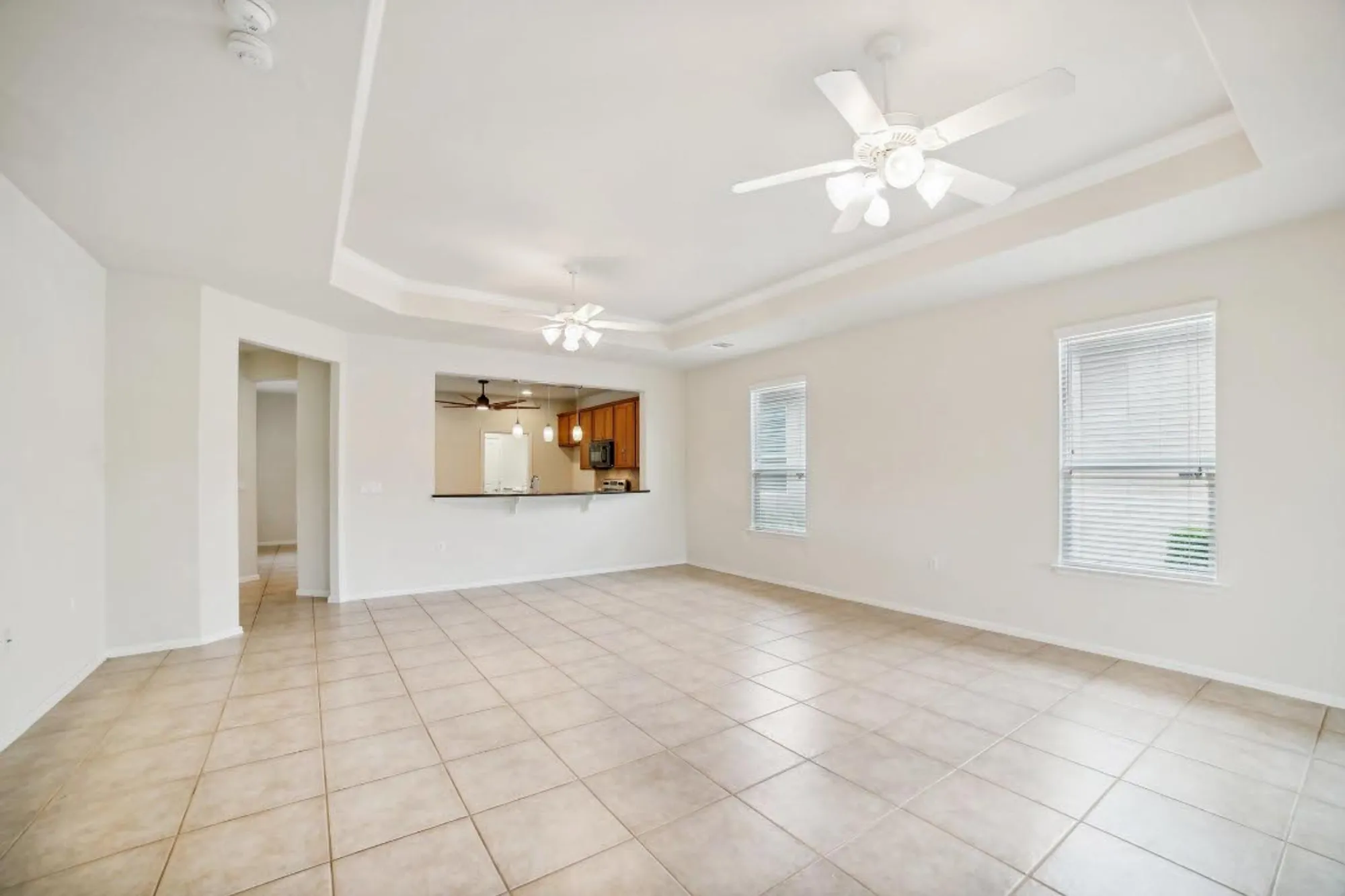 Property Slideshow image 13 of 40 | 207 trinity ln, Georgetown, TX, 78633