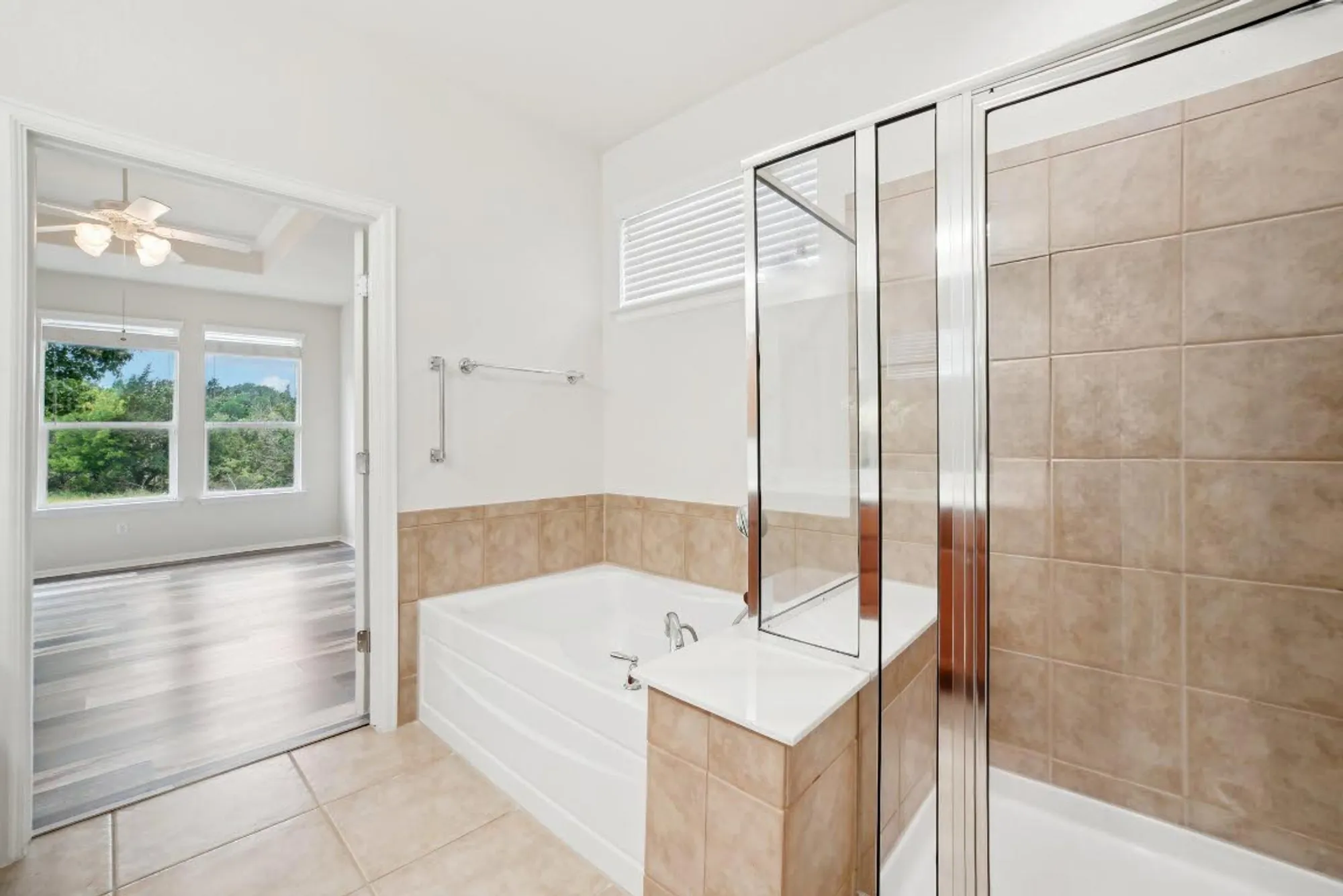 Property Slideshow image 26 of 40 | 207 trinity ln, Georgetown, TX, 78633