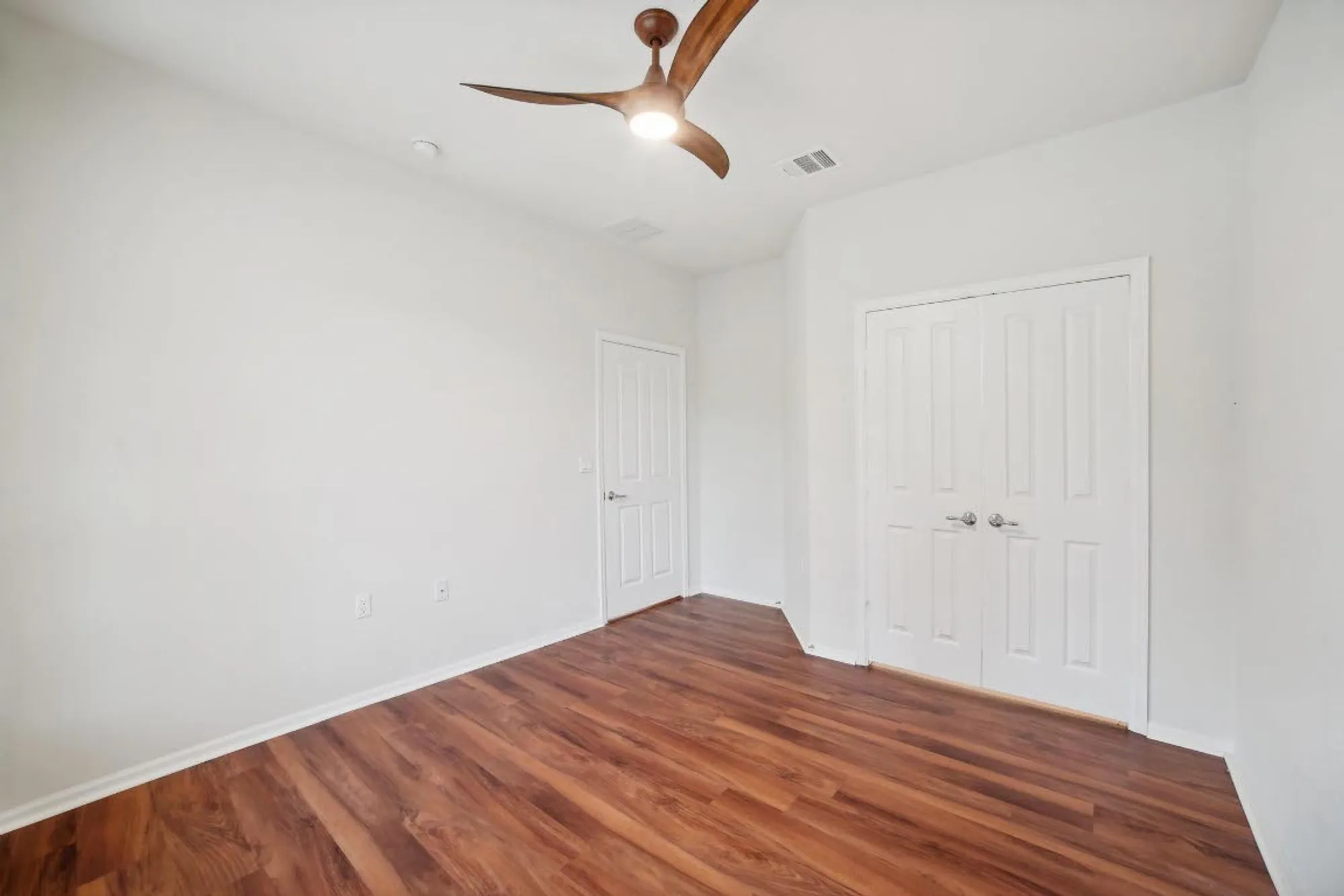 Property Slideshow image 38 of 40 | 207 trinity ln, Georgetown, TX, 78633