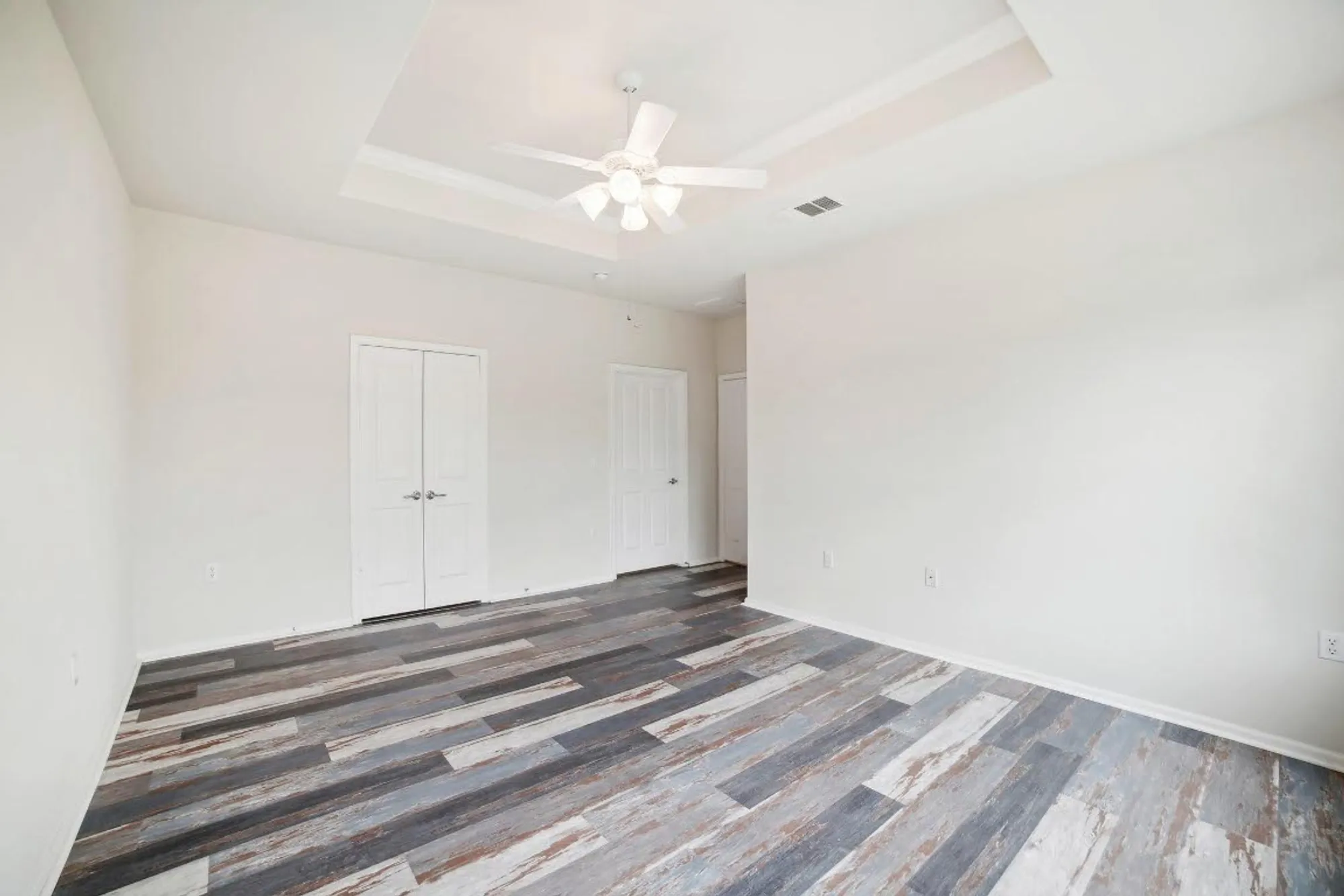 Property Slideshow image 30 of 40 | 207 trinity ln, Georgetown, TX, 78633