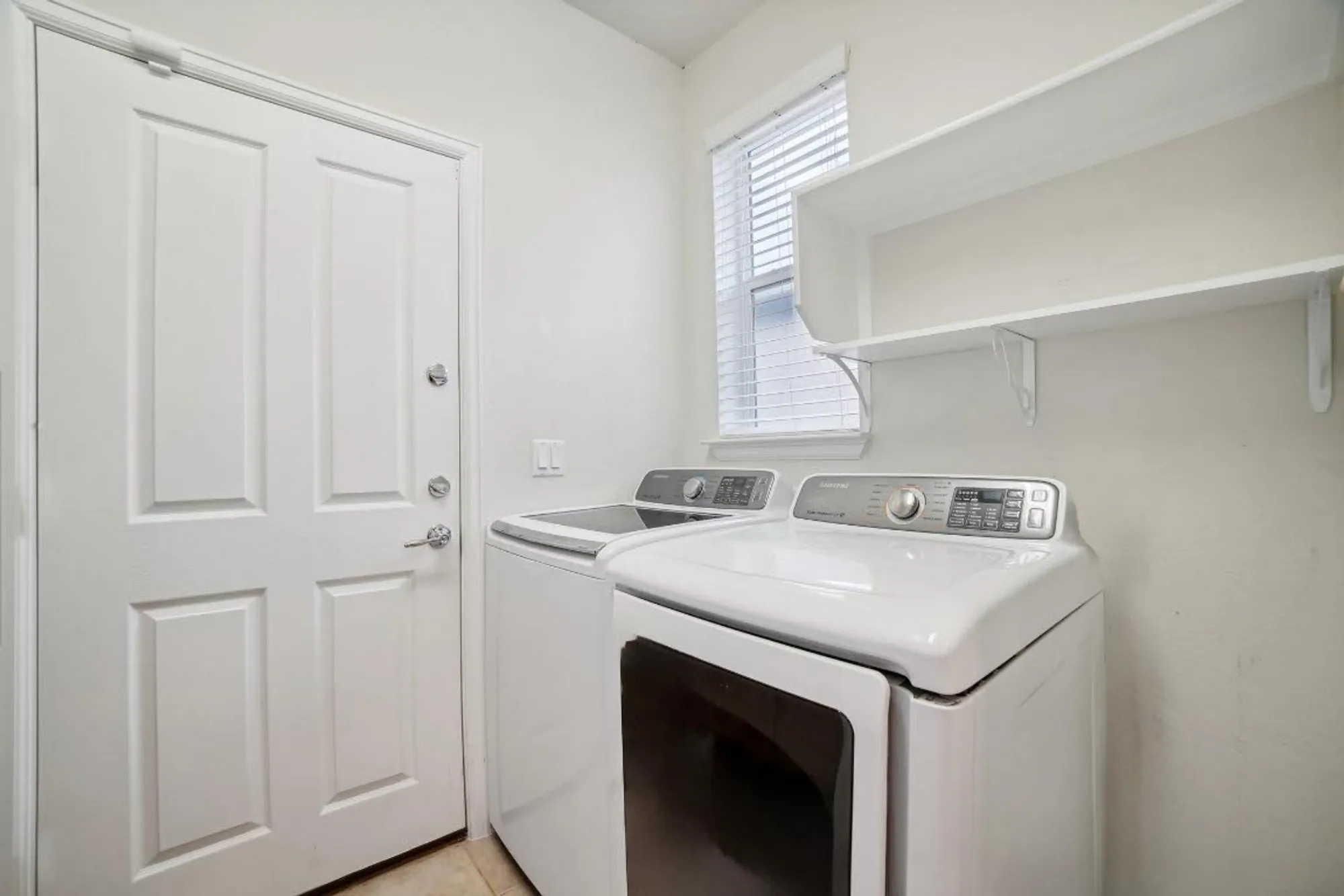 Property Slideshow image 40 of 40 | 207 trinity ln, Georgetown, TX, 78633