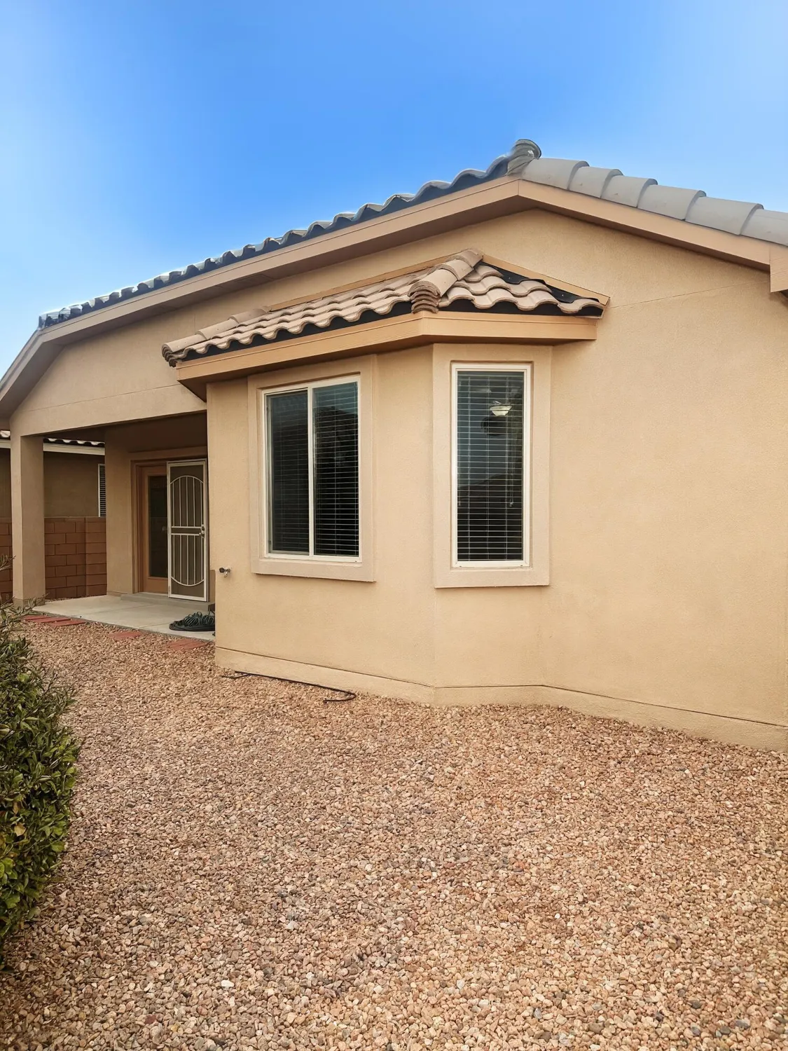 Property Slideshow image 14 of 18 | 873 golden yarrow trl, Bernalillo, NM, 87004