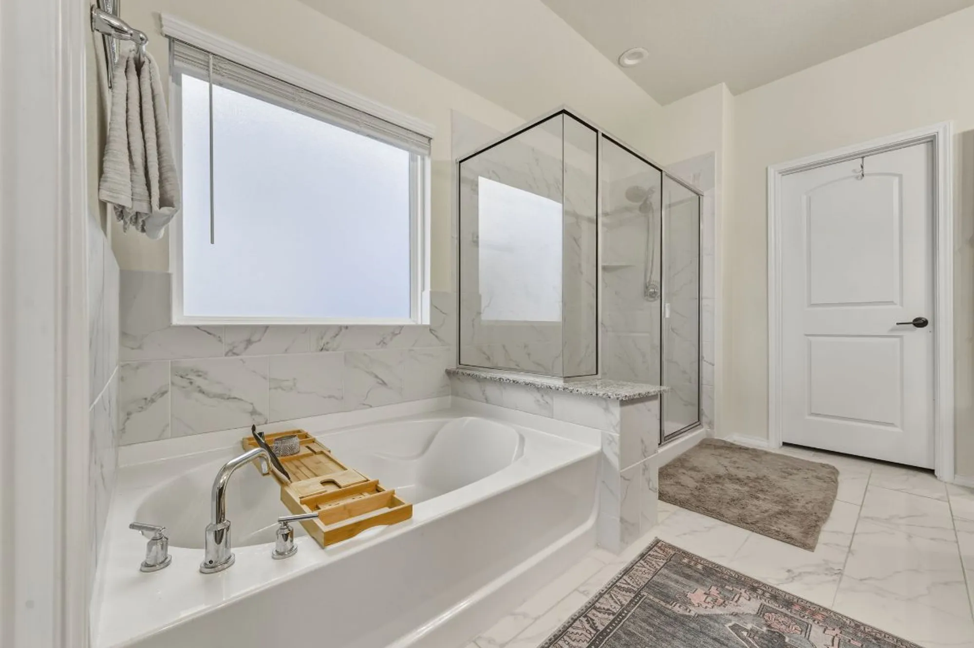 Property Slideshow image 15 of 25 | 2210 steerhead trl, New Braunfels, TX, 78132