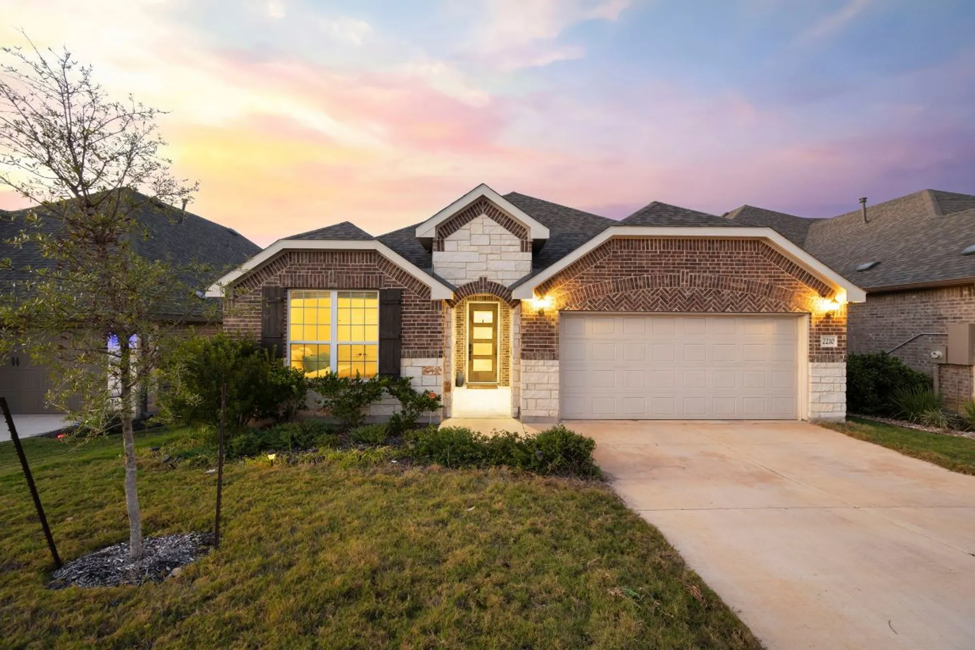 Property Slideshow image 1 of 25 | 2210 steerhead trl, New Braunfels, TX, 78132