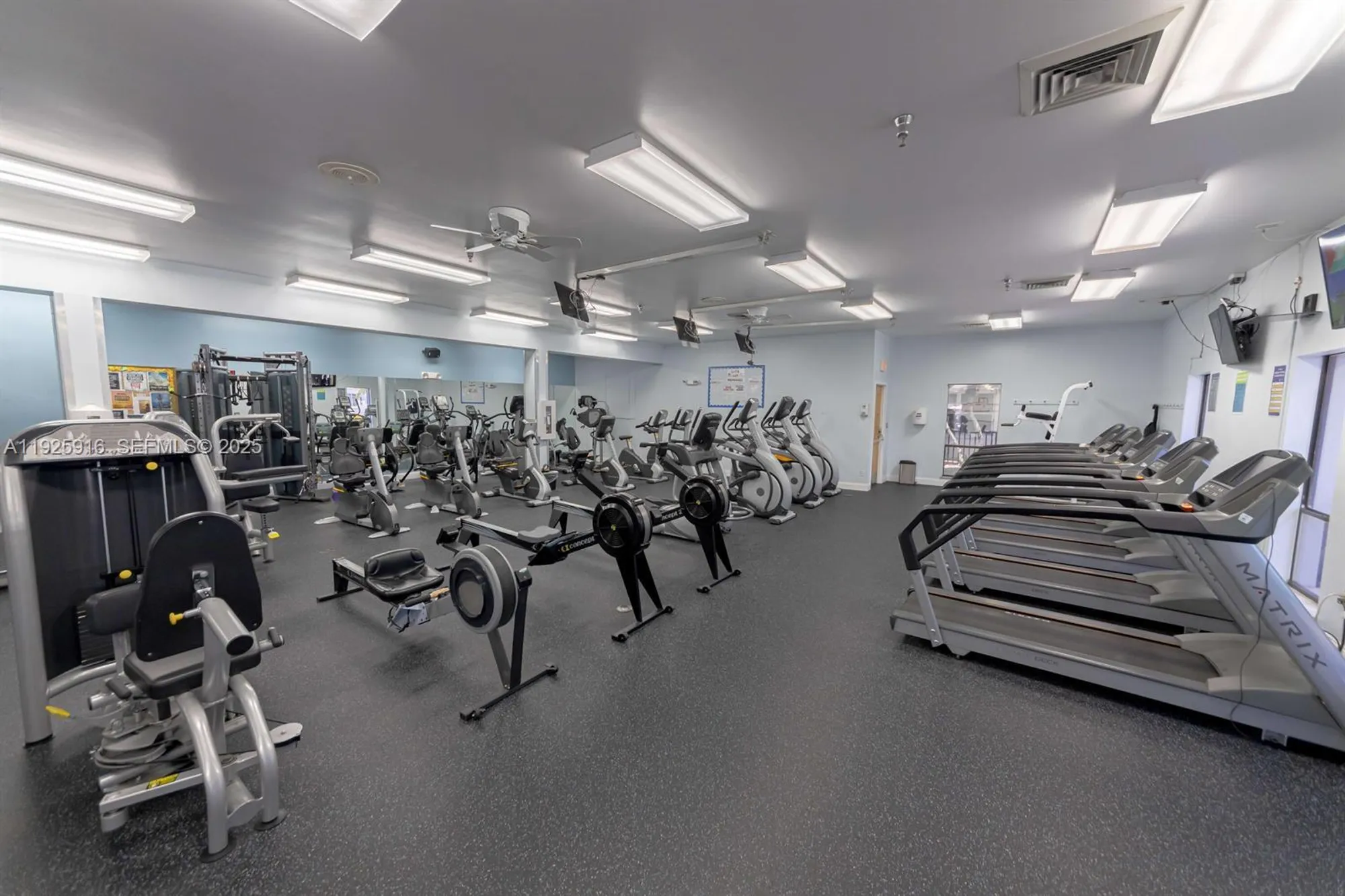 Property Slideshow image 8 of 10 | 4602 martinique way b1, Coconut Creek, FL, 33066